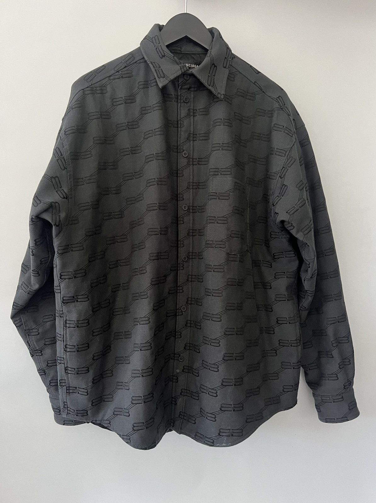 Balenciaga Balenciaga Monogram Padded Overshirt Size US L / EU 52-54 / 3 - 4 Thumbnail