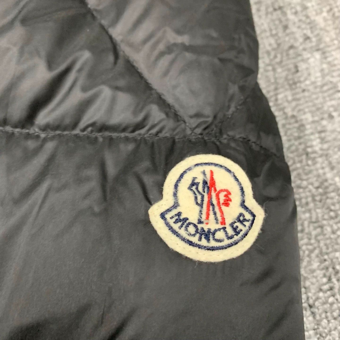 Moncler Moncler Black Short Puffer Jacket Size 2 Size US M / EU 48-50 / 2 - 7 Thumbnail