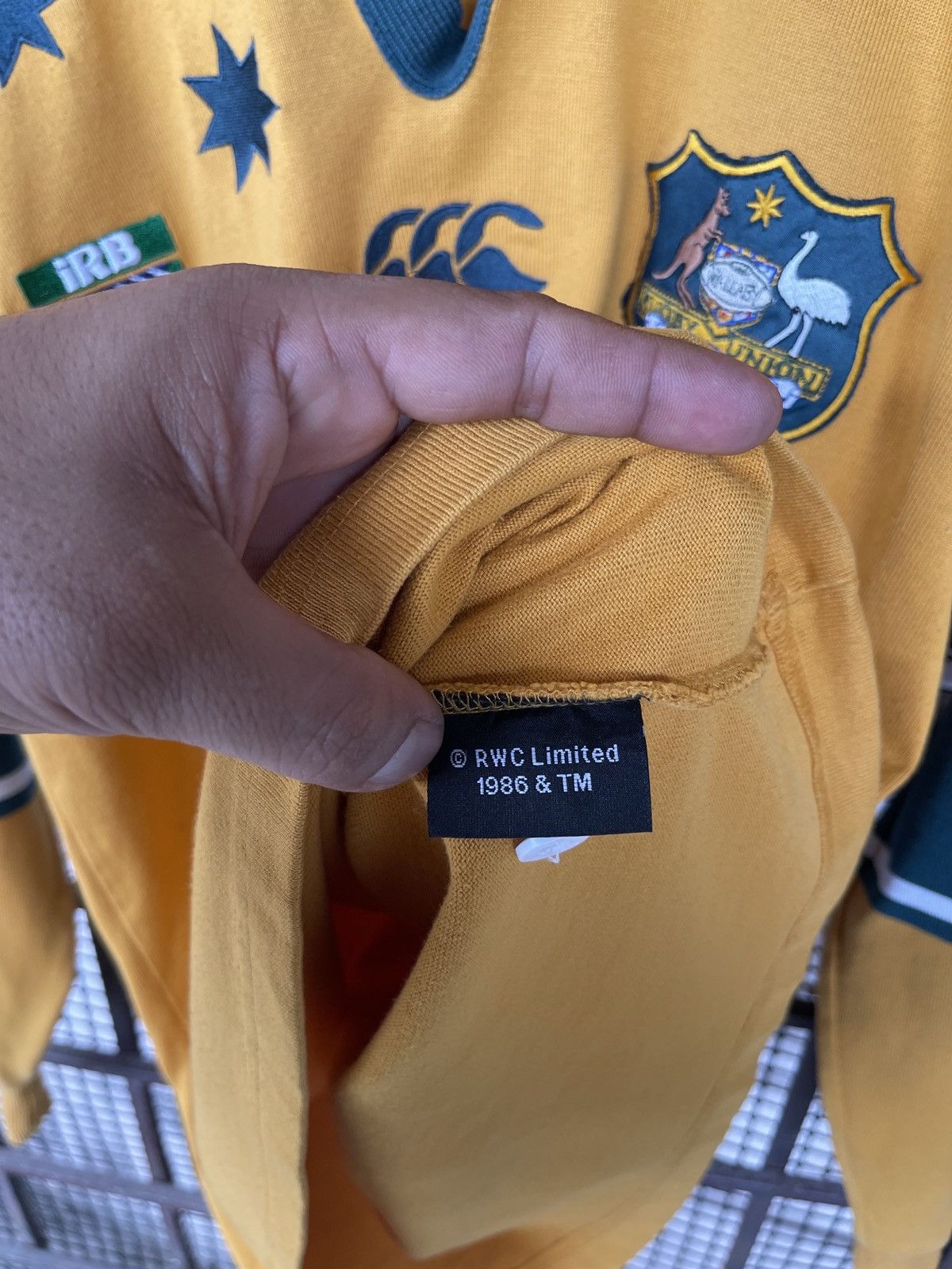 Canterbury of New Zealand Rare🔥Vintage CANTERBURY iRB Rugby World Cup Shirt Size US M / EU 48-50 / 2 - 11 Thumbnail