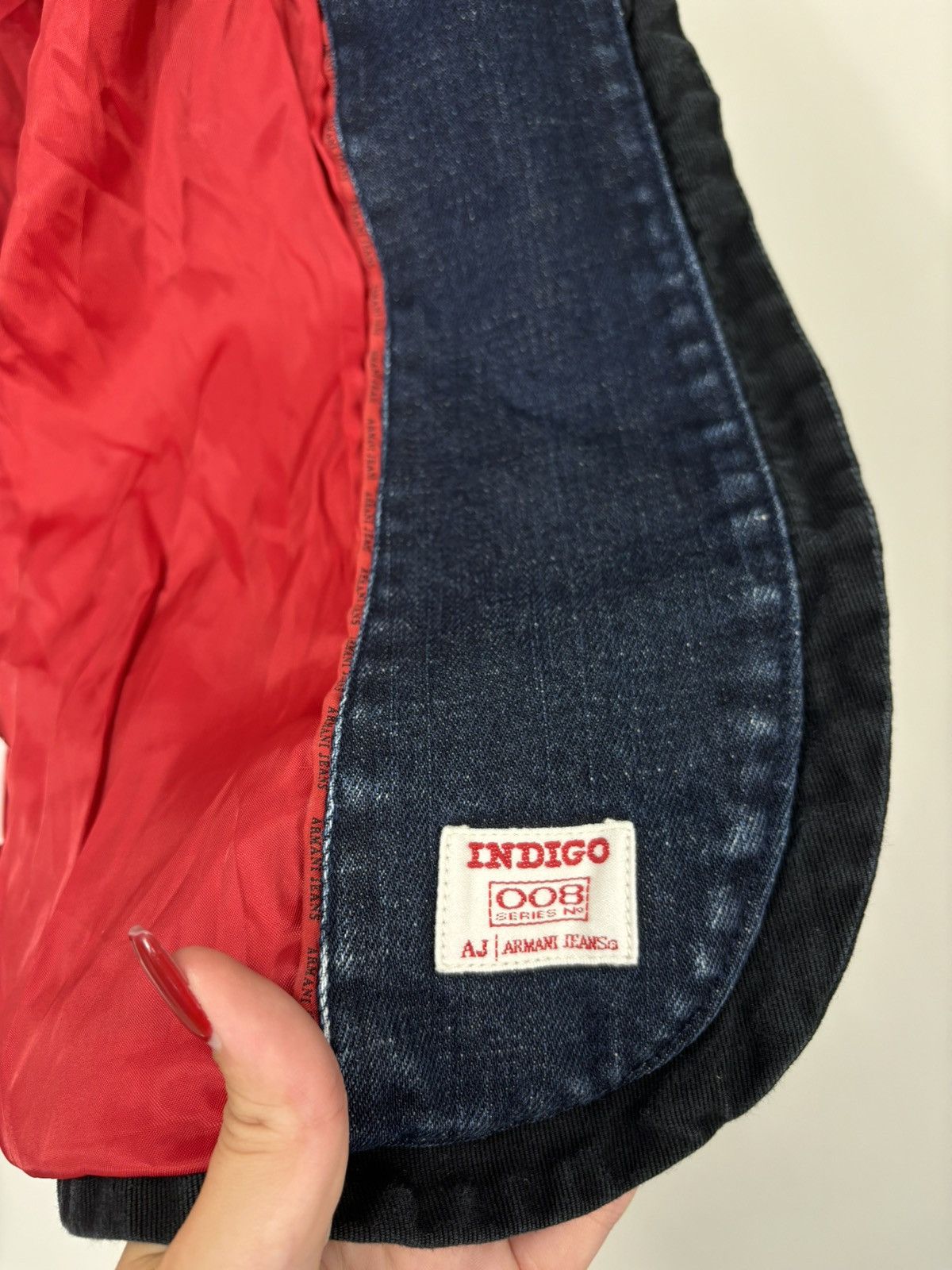 Armani Vintage Armani Jeans Indigo Women’s Archival Denim Jacket Size L / US 10 / IT 46 - 16 Thumbnail