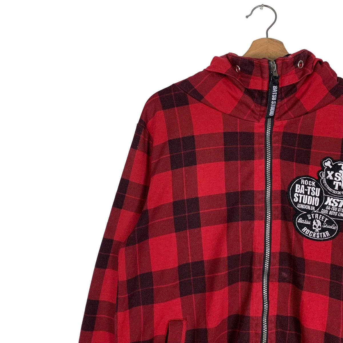 Japanese Brand BATSU STUDIO Big Logo Tartan Zipper Hoodies #0806-C36 Size US M / EU 48-50 / 2 - 6 Thumbnail