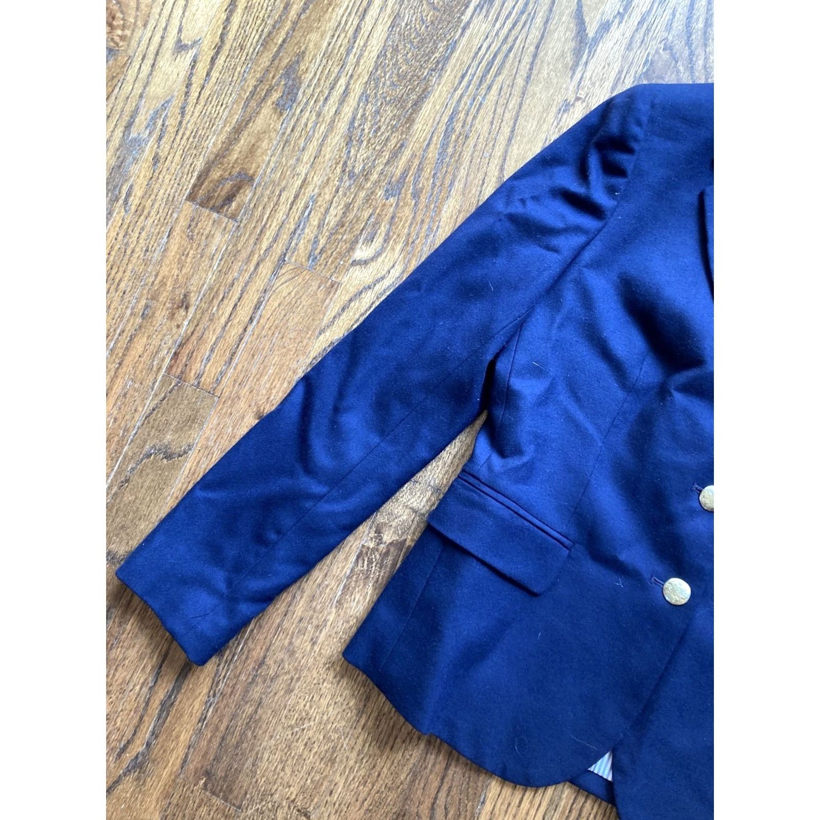 J.Crew J. Crew Blazer Women Size 4 Wool Blend Navy Blue Gold Button Jacket Size S / US 4 / IT 40 - 2 Thumbnail