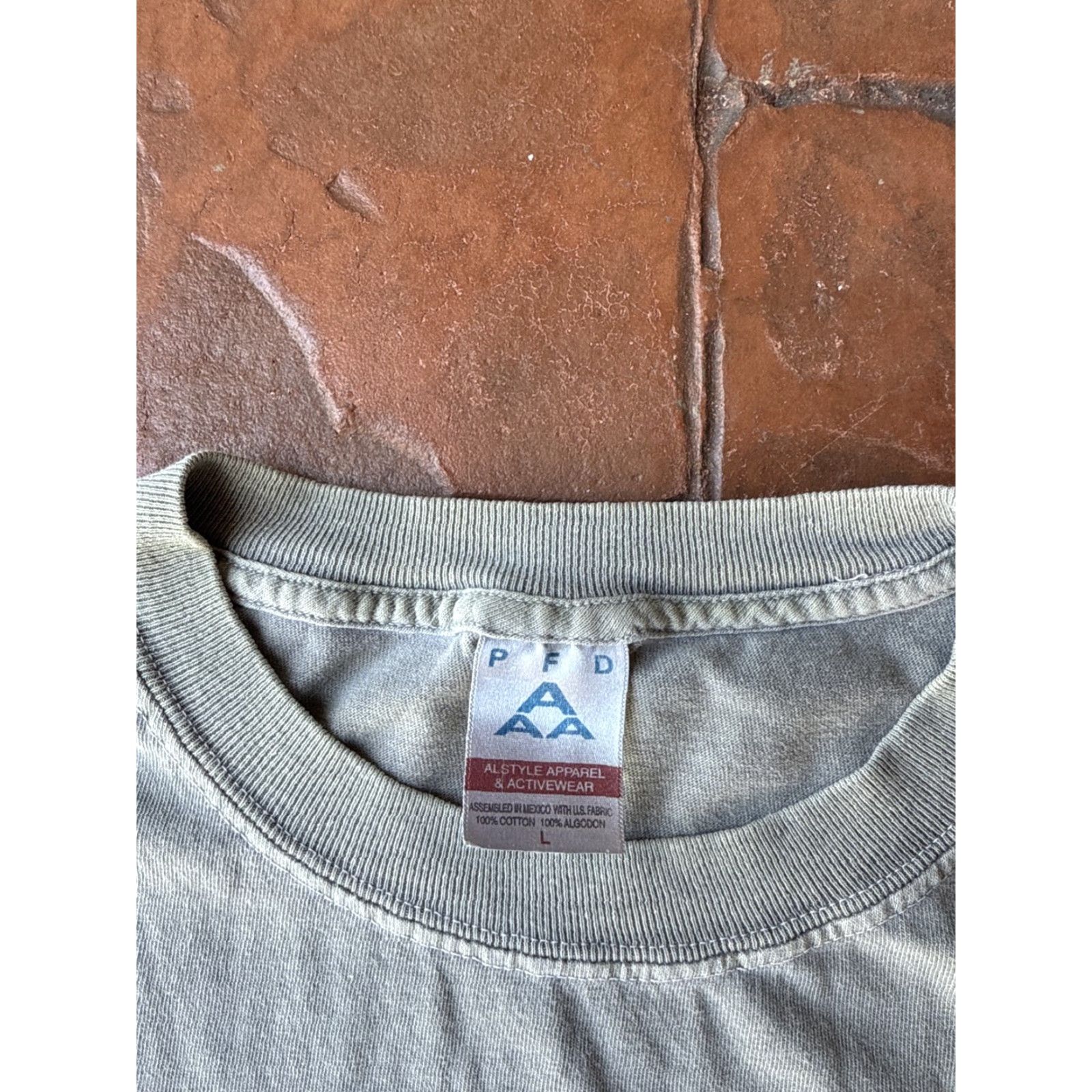 Hanes VINTAGE Grand Marnier Margarita Promo T-Shirt L Hanes Men Beige 90s 90s Graphic Tee Short Sleeve Crew Neck Logo Size US L / EU 52-54 / 3 - 3 Thumbnail