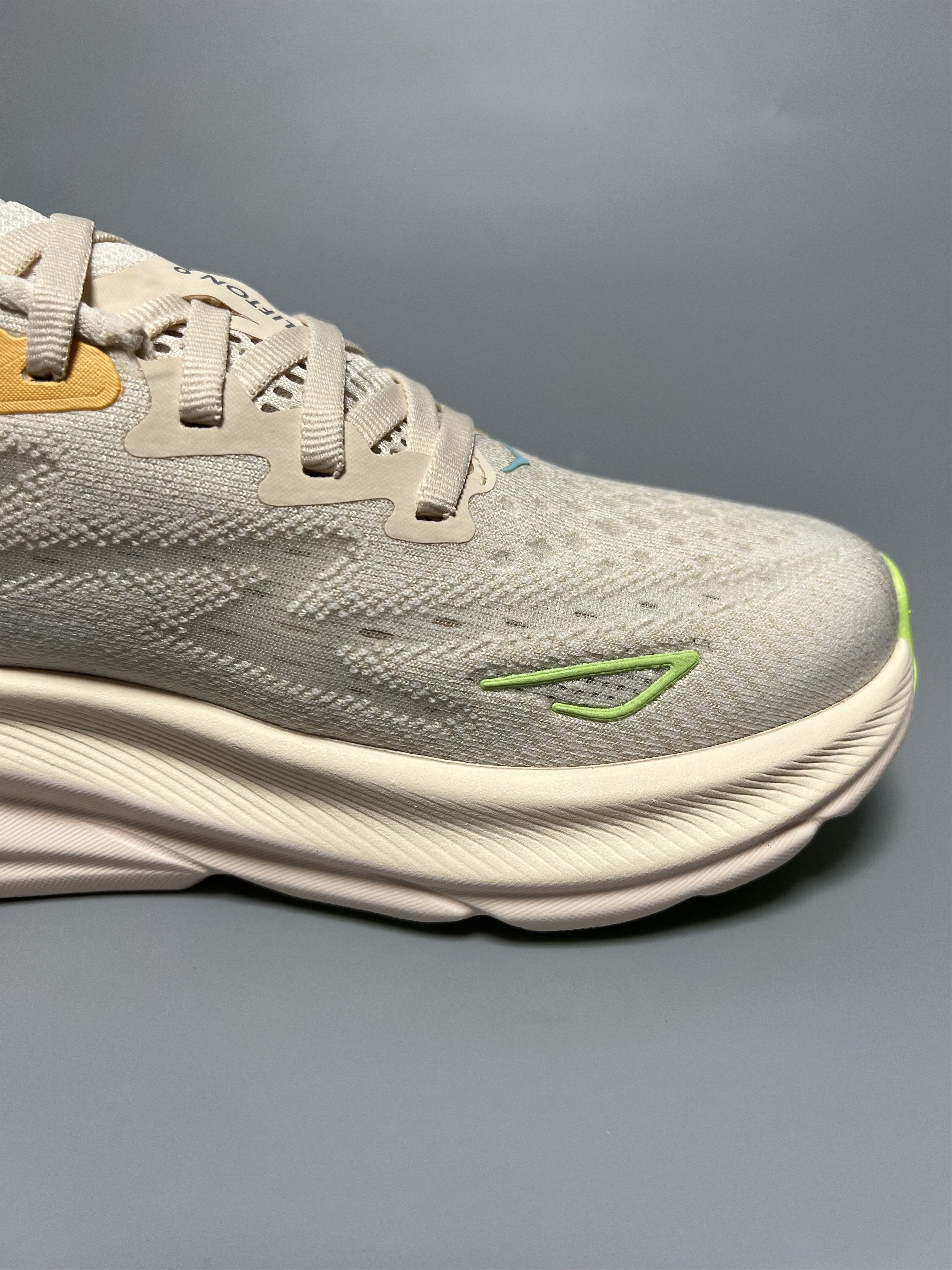 Hoka 5.5D Hoka One One Clifton 9 Wide Running Shoes Walking Gym Size US 5.5 / IT 35.5 - 7 Thumbnail