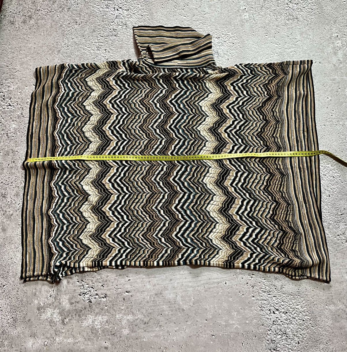 Missoni × Vintage Missoni Striped Zigzag Knit Poncho Made in Italy Wool Blend Size M / US 6-8 / IT 42-44 - 15 Thumbnail