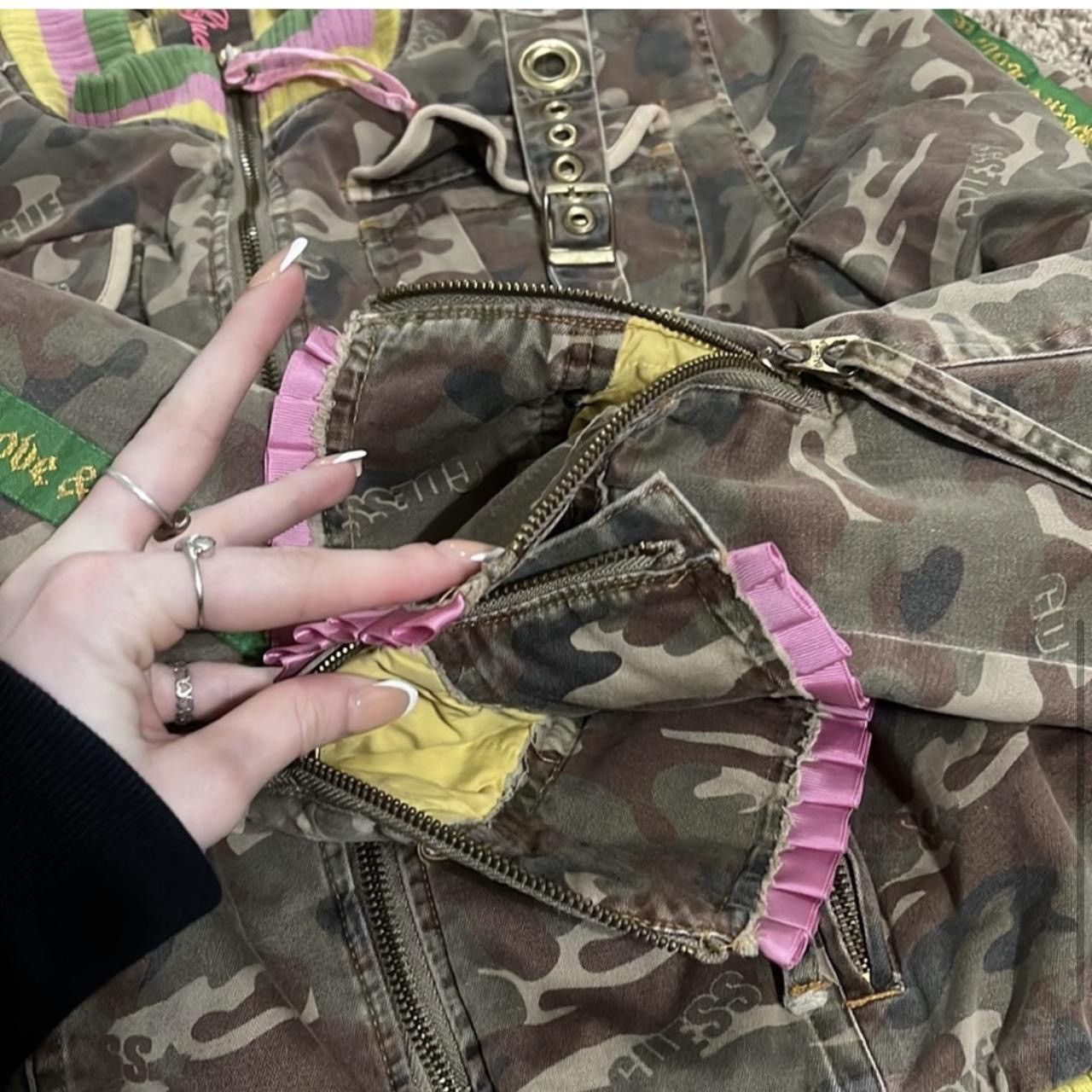 Guess × Vintage Y2K Guess Camouflage Jacket Size S / US 4 / IT 40 - 3 Thumbnail