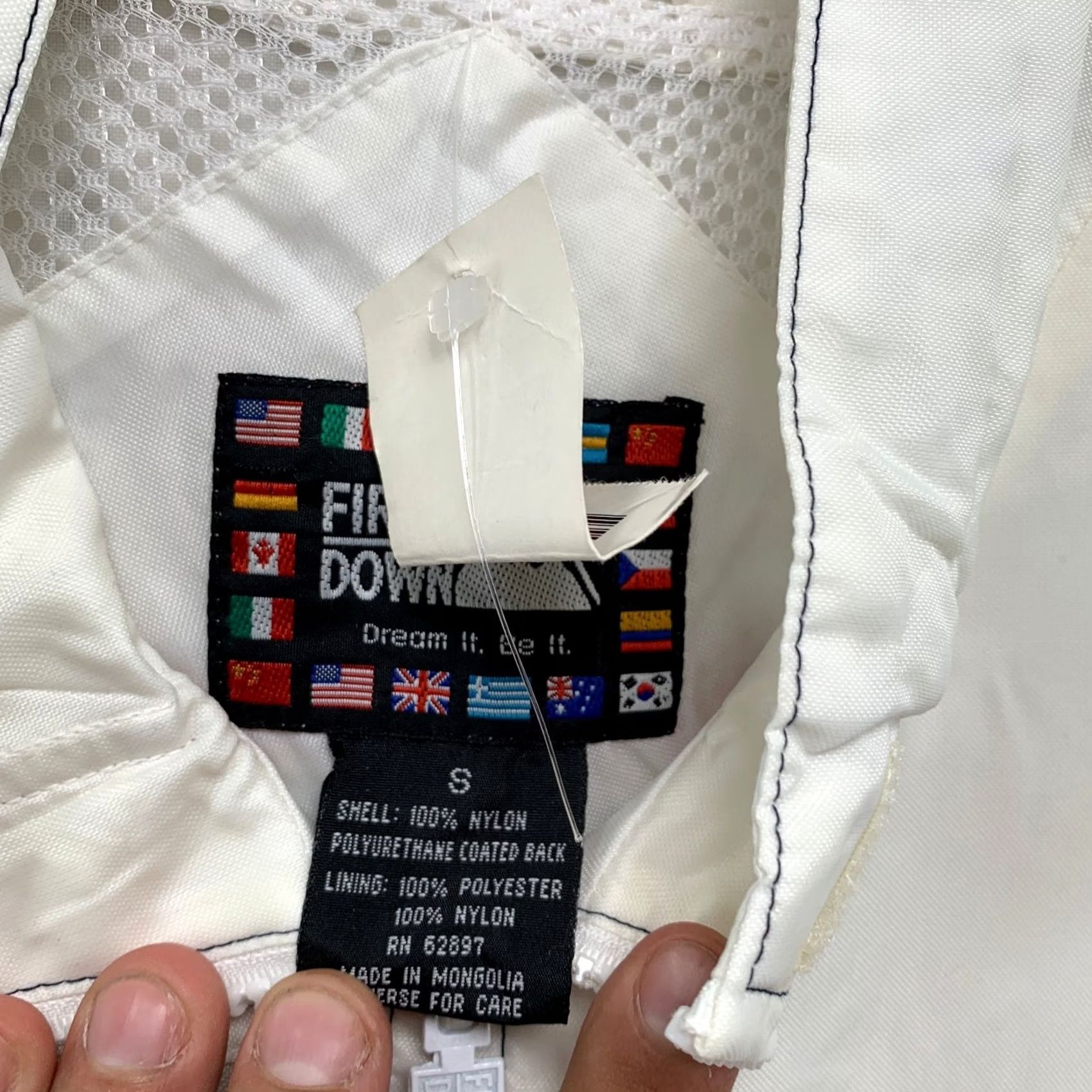 Vintage VINTAGE First Down Windbreaker Jacket Mens S White Racing Windbreaker Size US S / EU 44-46 / 1 - 4 Thumbnail