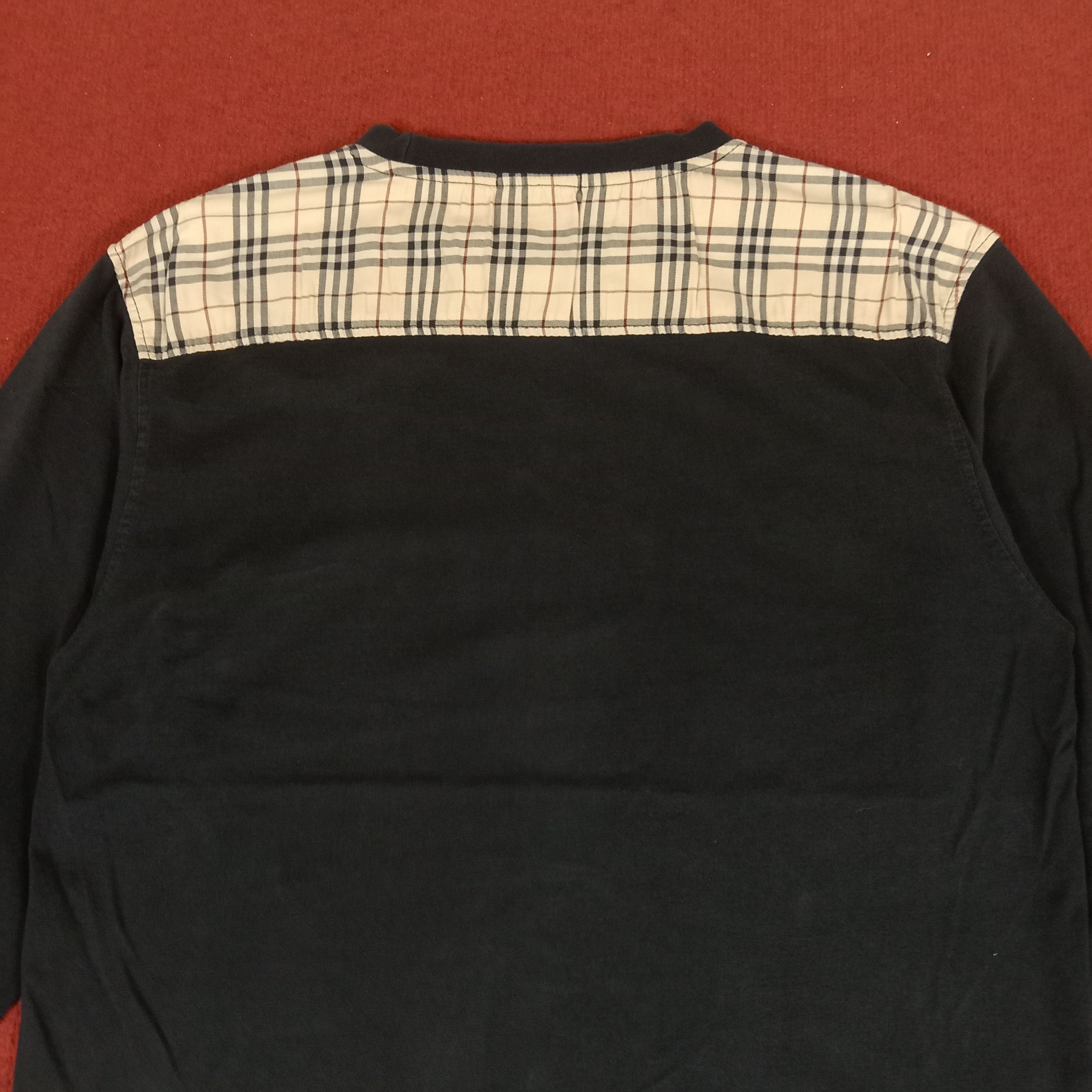 Burberry Burberry London Small Logo Nova Check Design Tshirt Size US L / EU 52-54 / 3 - 2 Thumbnail