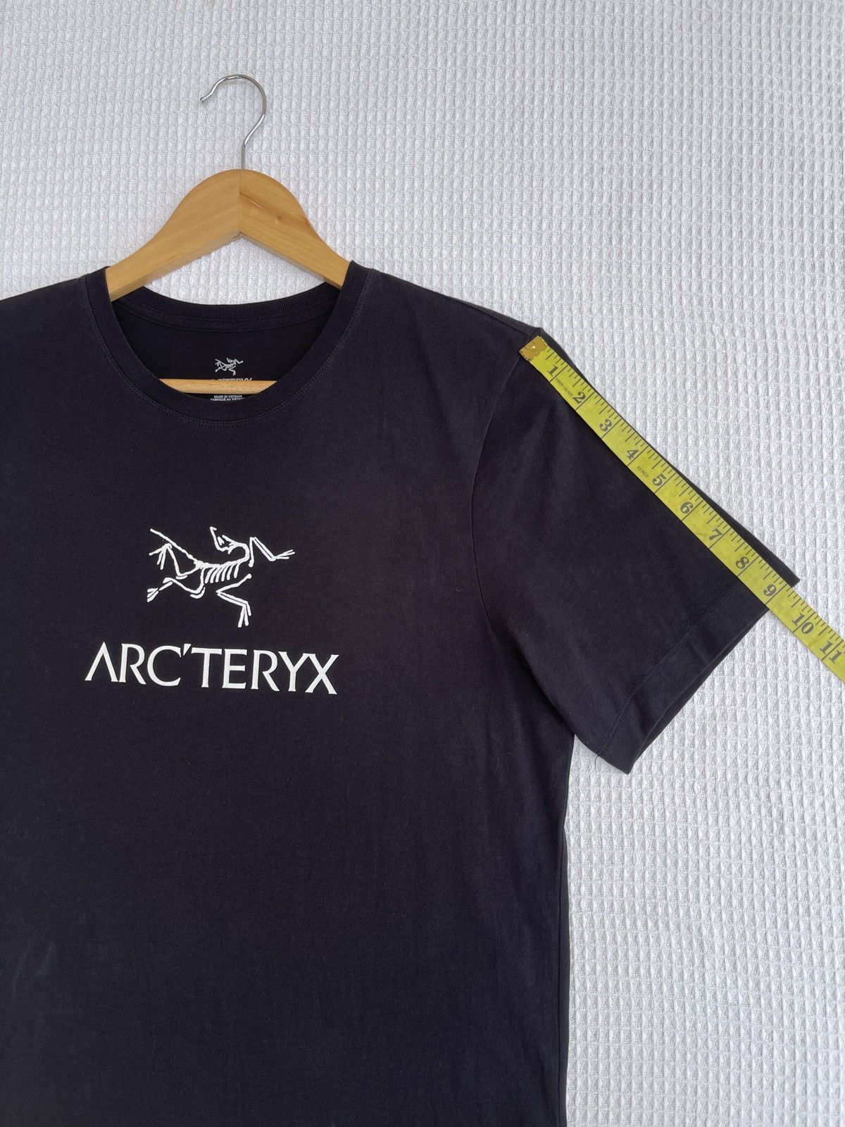 Arc'teryx Rare🔥Arc’teryx Big Logo T-Shirt Size US M / EU 48-50 / 2 - 9 Thumbnail