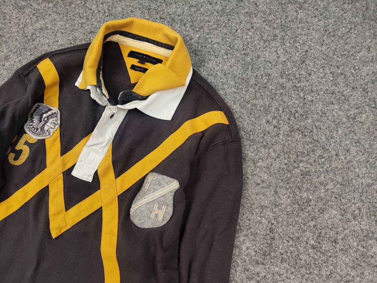 Other Vintage 90's Tommy Hilfiger rugby Shirt Polo Long Sleeve Size US L / EU 52-54 / 3 - 4 Thumbnail