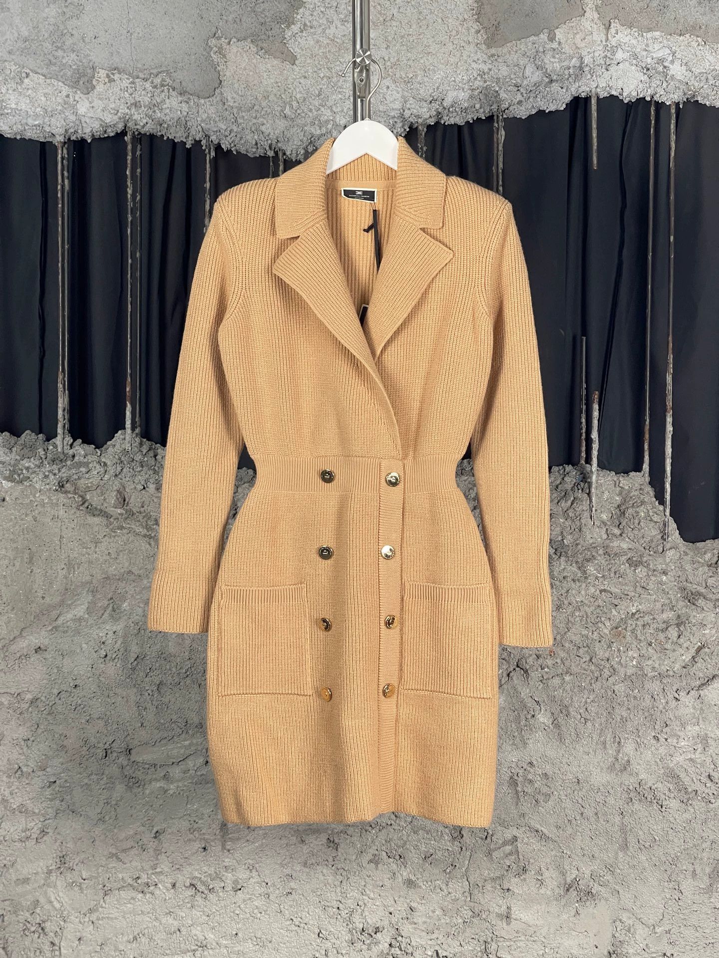 Elisabetta Franchi Elisabetta franchi women's wool coat size 42 new Size M / US 6-8 / IT 42-44 - 1 Thumbnail