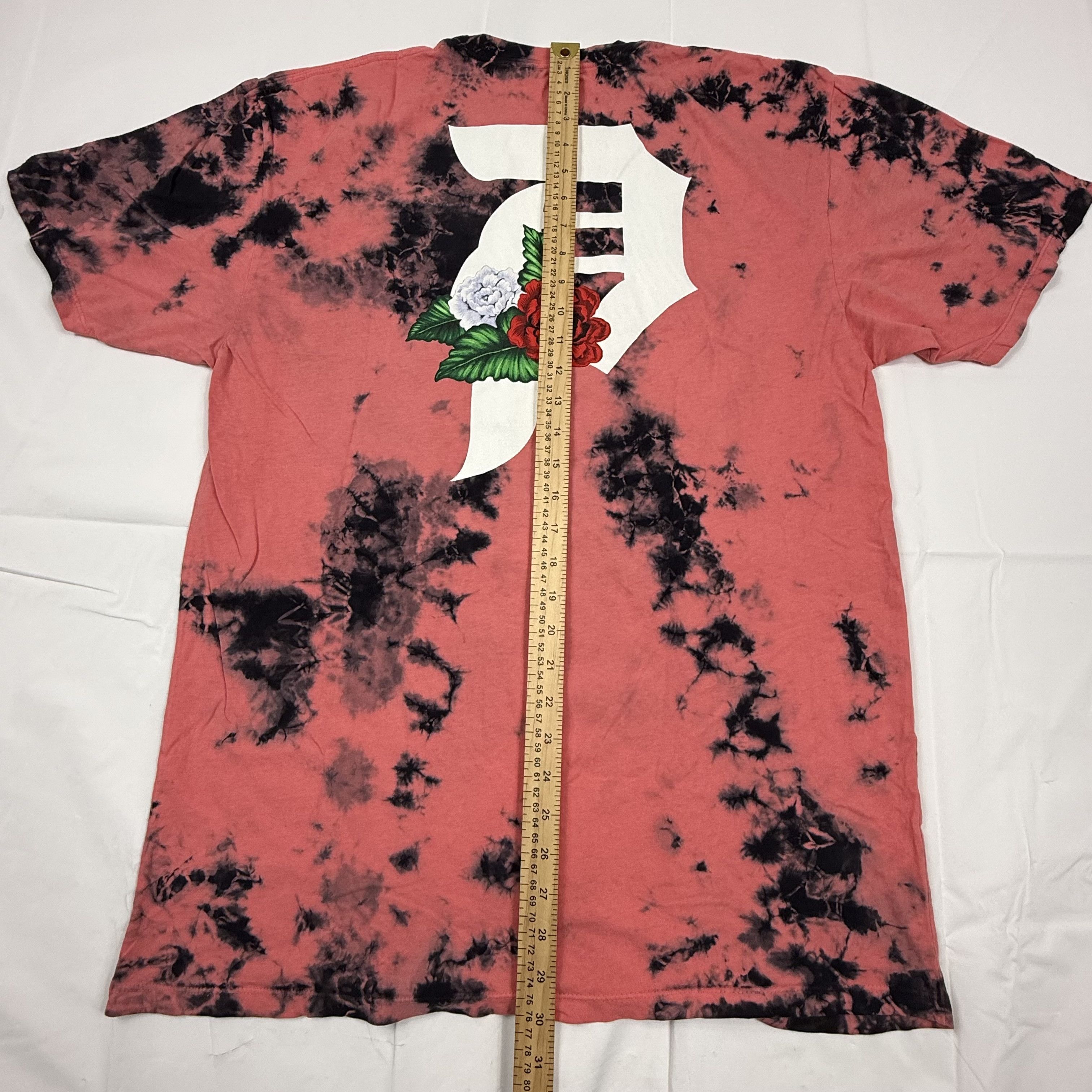 Primitive Primitive Skateboarding Mens Tie Dye Rose P Logo T-Shirt L Size US L / EU 52-54 / 3 - 5 Thumbnail