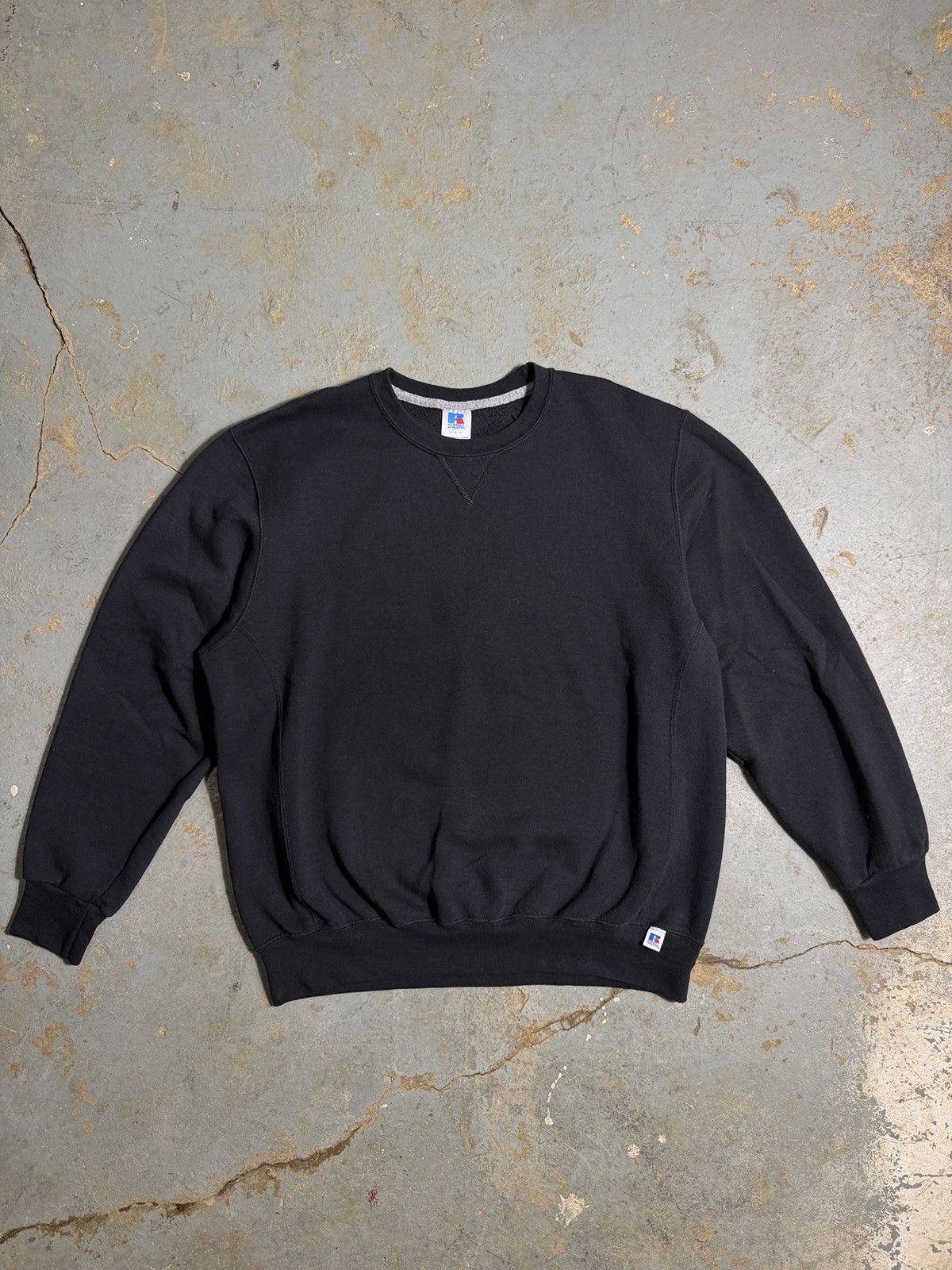 Russell Athletic Russell Athletic Crewneck Size US L / EU 52-54 / 3 - 1 Thumbnail