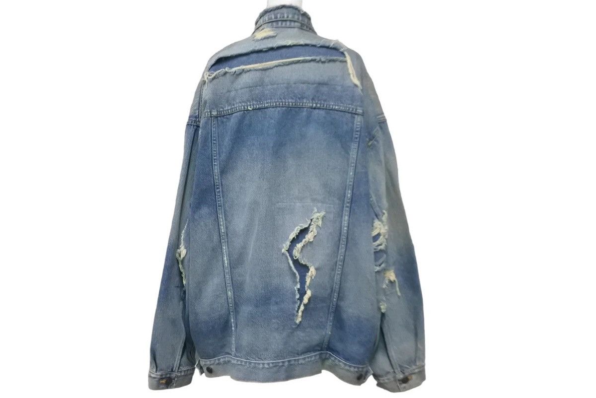 Balenciaga Balenciaga Destroyed Jacket Size US XXL / EU 58 / 5 - 2 Thumbnail