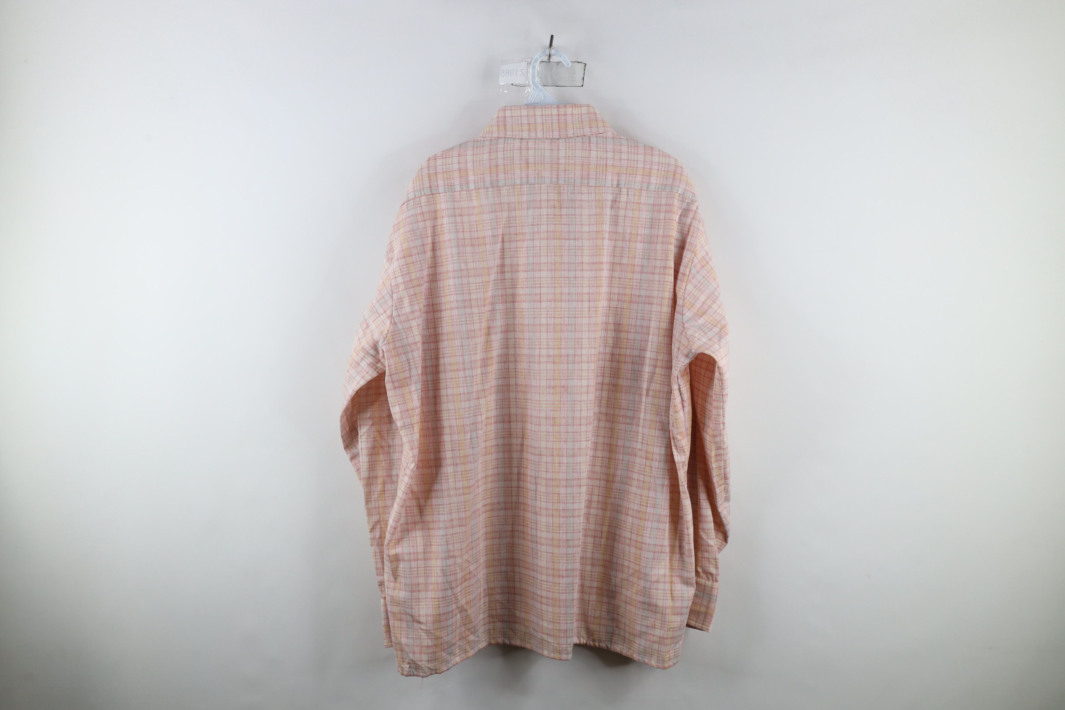 Vintage Vintage 70s Streetwear Rainbow Collared Button Shirt USA Size US XL / EU 56 / 4 - 7 Thumbnail