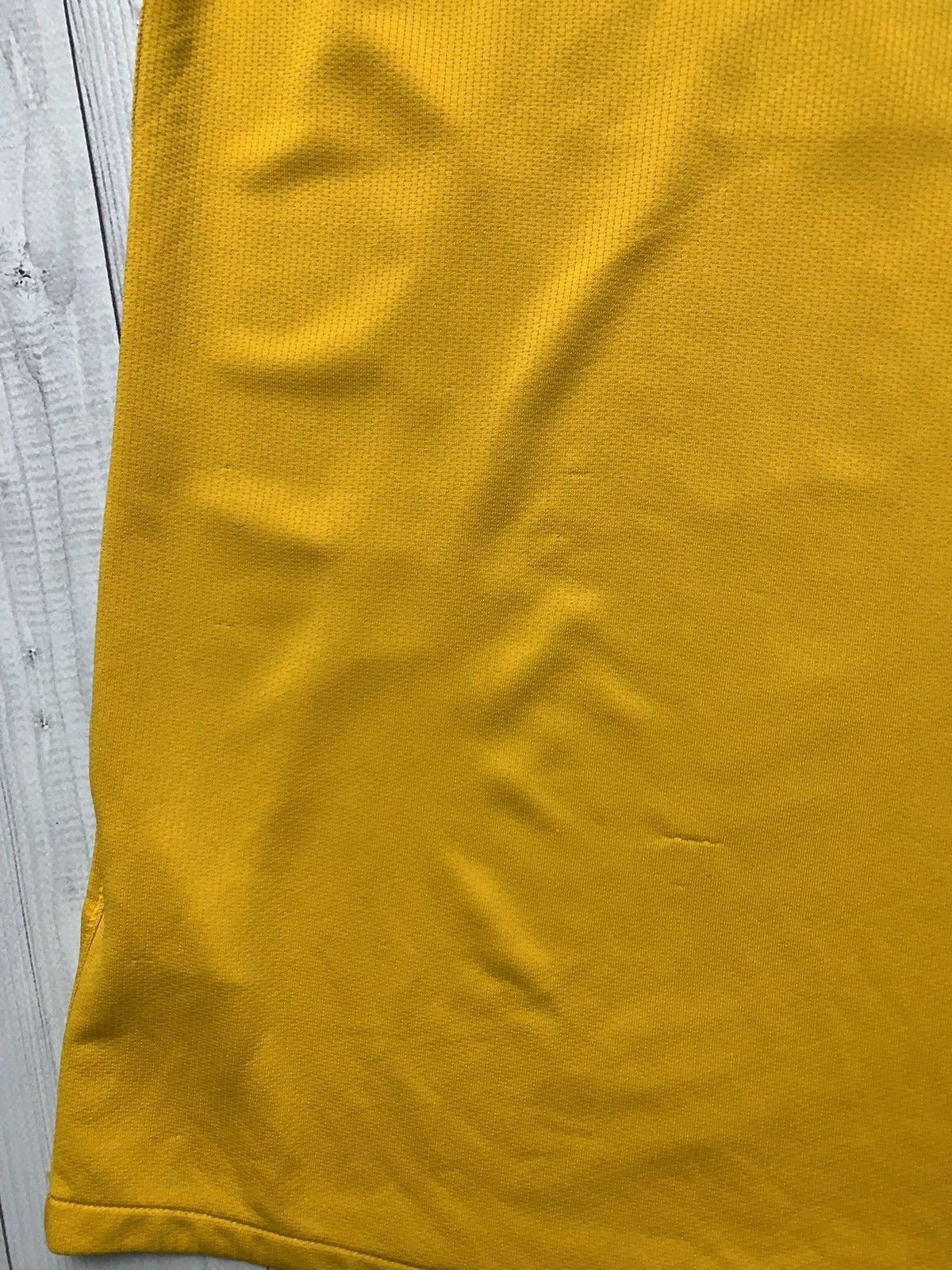 Vintage Vintage Nike Arsenal soccer jersey yellow size XS logo Size US XS / EU 42 / 0 - 10 Thumbnail