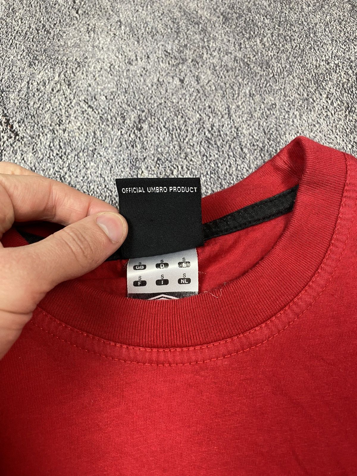 Umbro × Vintage Vintage 00s Umbro Big Logo Red T-shirt Retro England Size US S / EU 44-46 / 1 - 5 Thumbnail