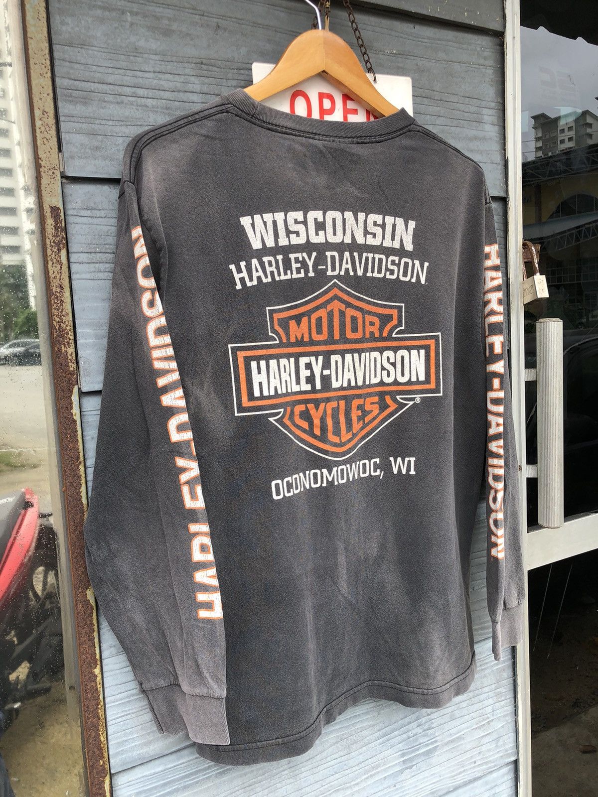 Harley Davidson 🔥Vintage Sunfaded Y2K🔥Wisconsin Harley Davidson Longsleeve Size US M / EU 48-50 / 2 - 2 Thumbnail
