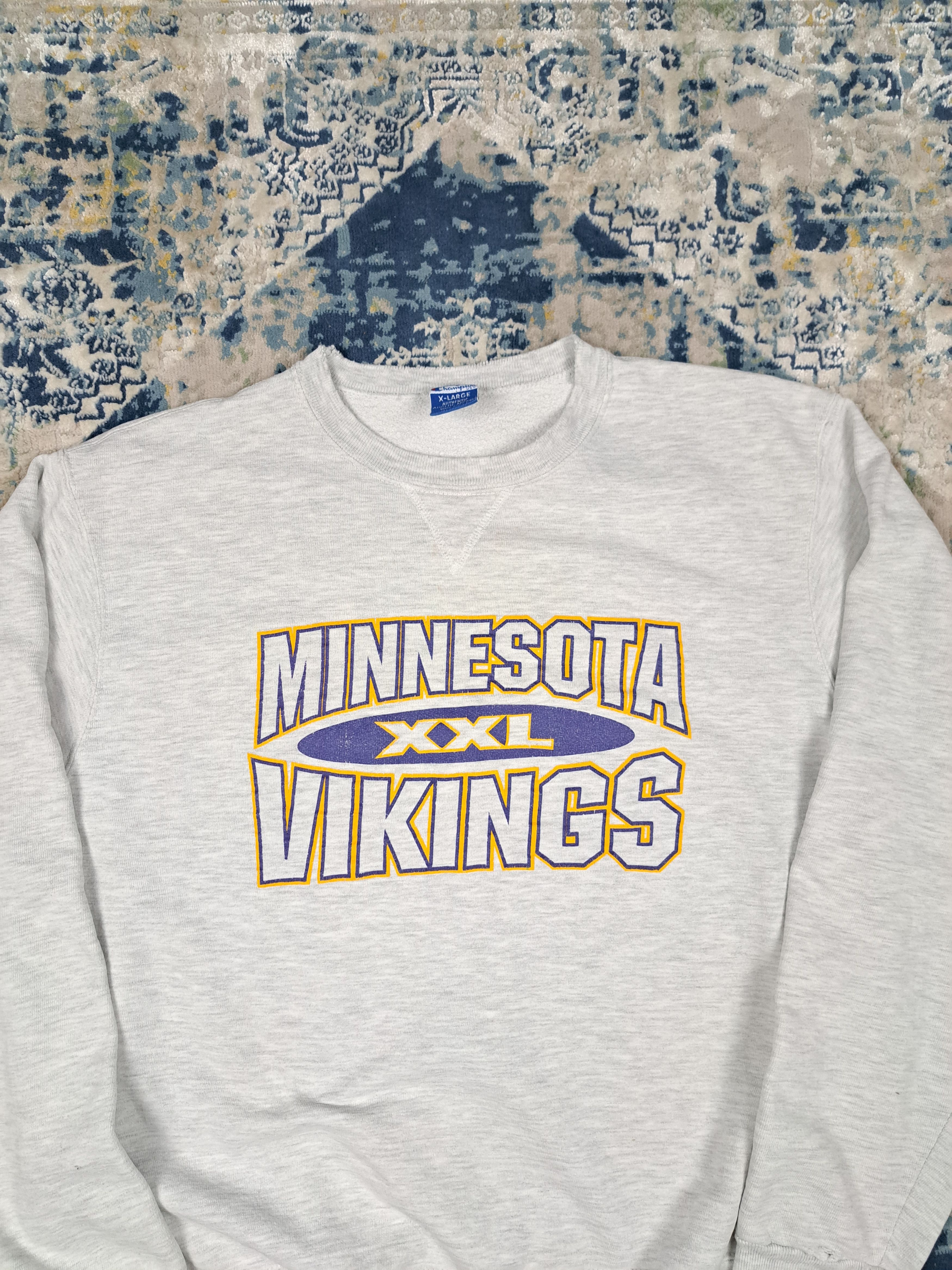 Champion Vikings Worn to Perfection Champion Distressed Crewneck Size US XL / EU 56 / 4 - 2 Thumbnail
