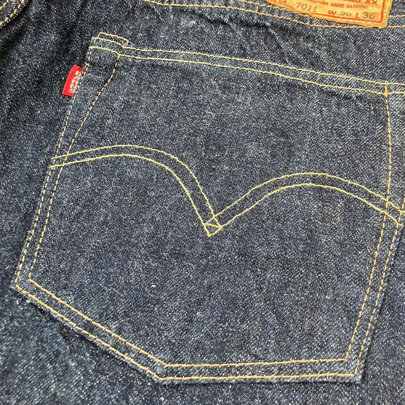 Japanese Brand BARNS OUTFITTERS BR8-7011 W33xL33 Selvedge Denim 90s Vintage Size US 33 - 13 Thumbnail