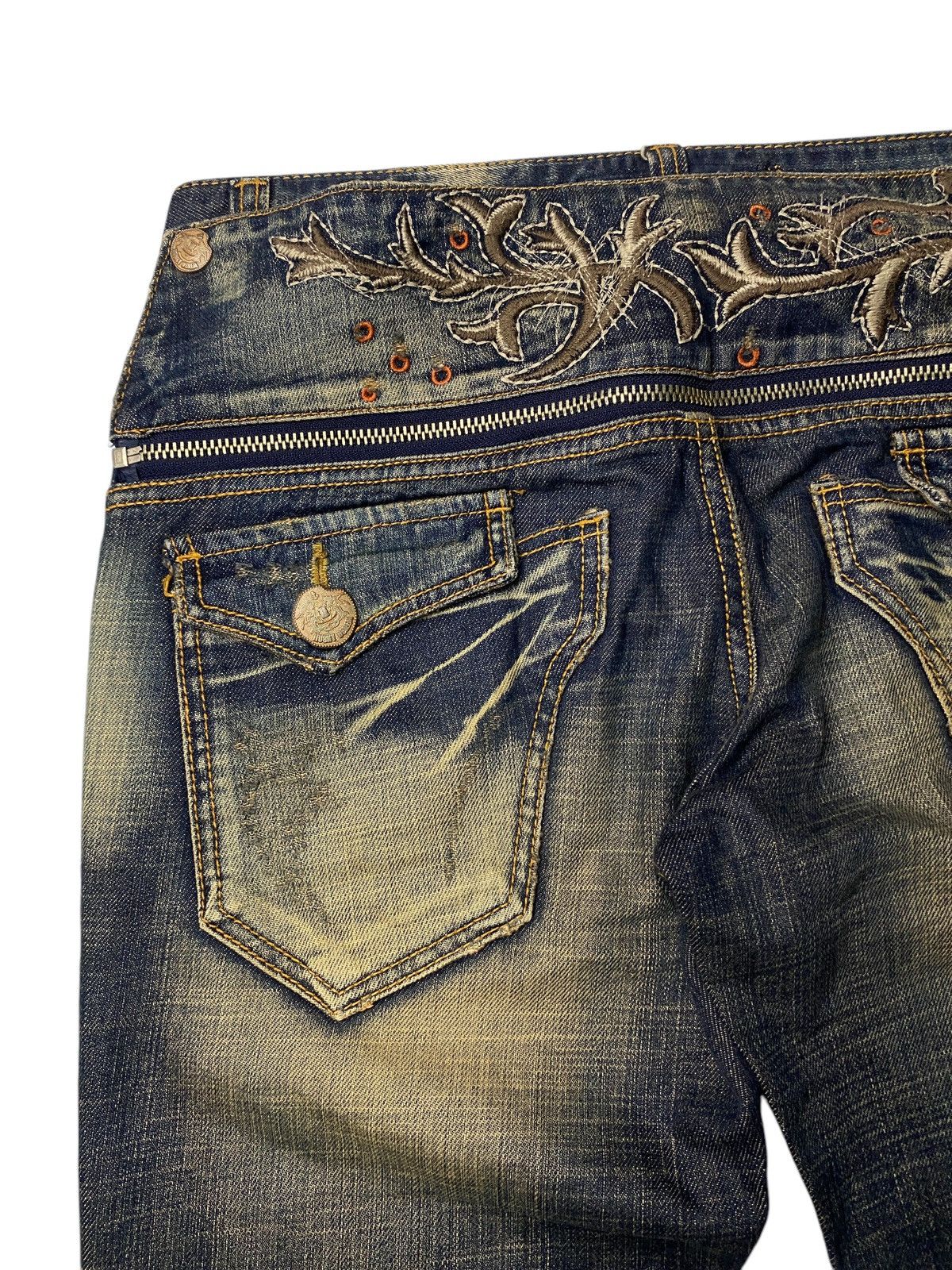If Six Was Nine 2000's Husky Mudwash Clawmark 2 Style Jeans Size US 31 - 11 Thumbnail