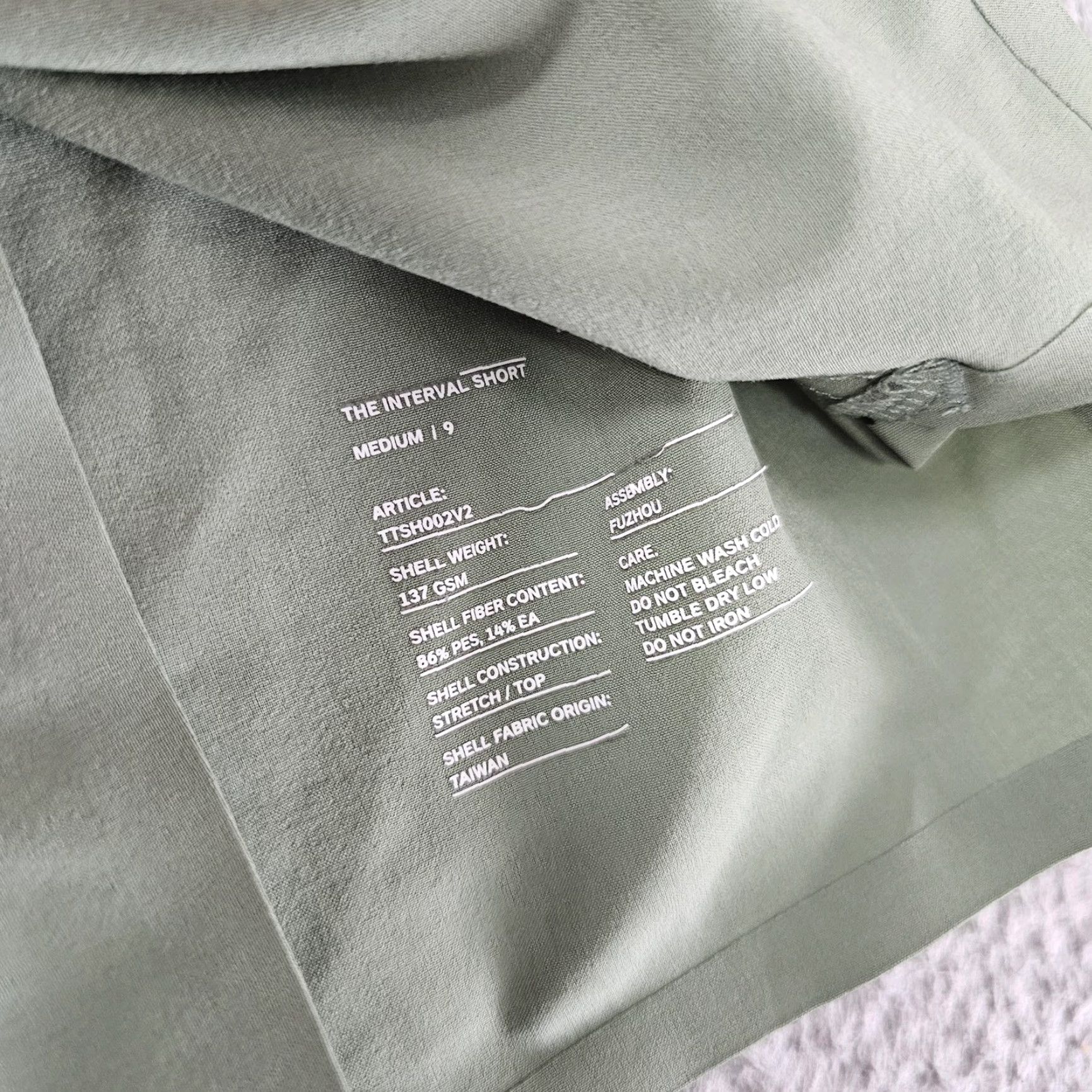 Ten Thousand Ten Thousand Interval Short Mens M Green 9in Athletic Training Gym Running Size US 31 - 4 Thumbnail