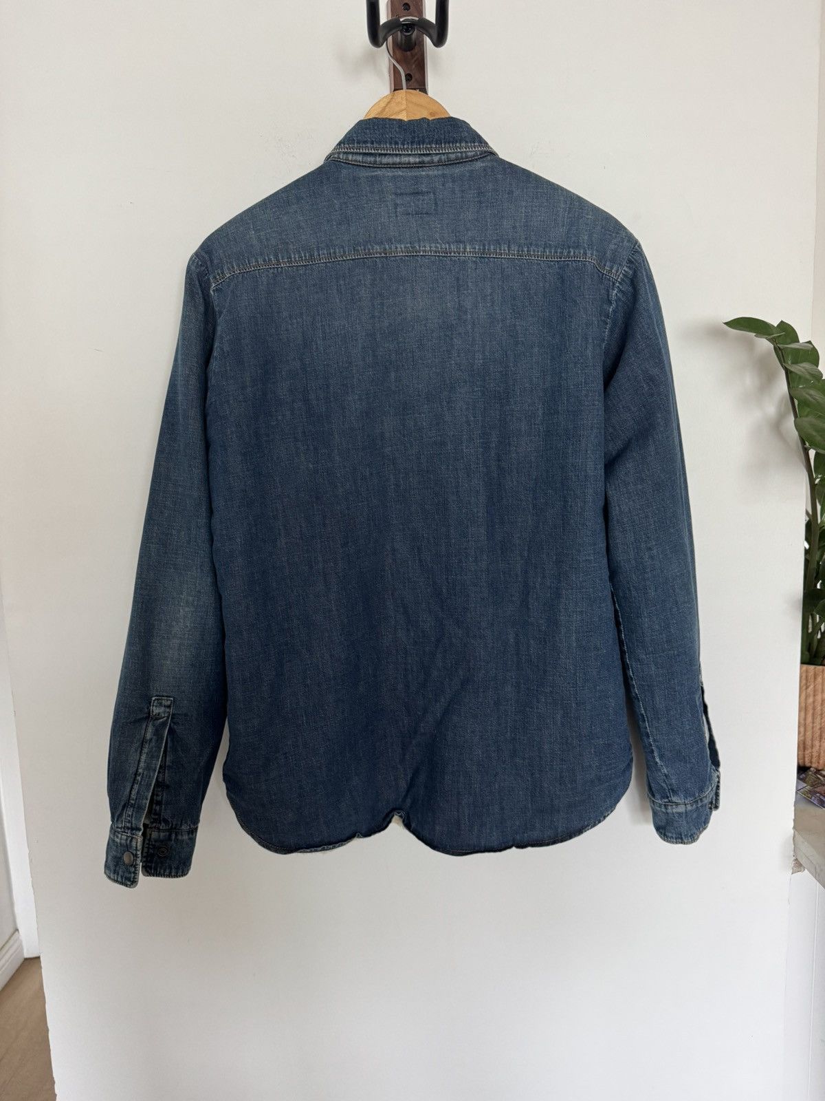 Saint Laurent Paris Sherpa Denim shirt Size US XL / EU 56 / 4 - 5 Thumbnail