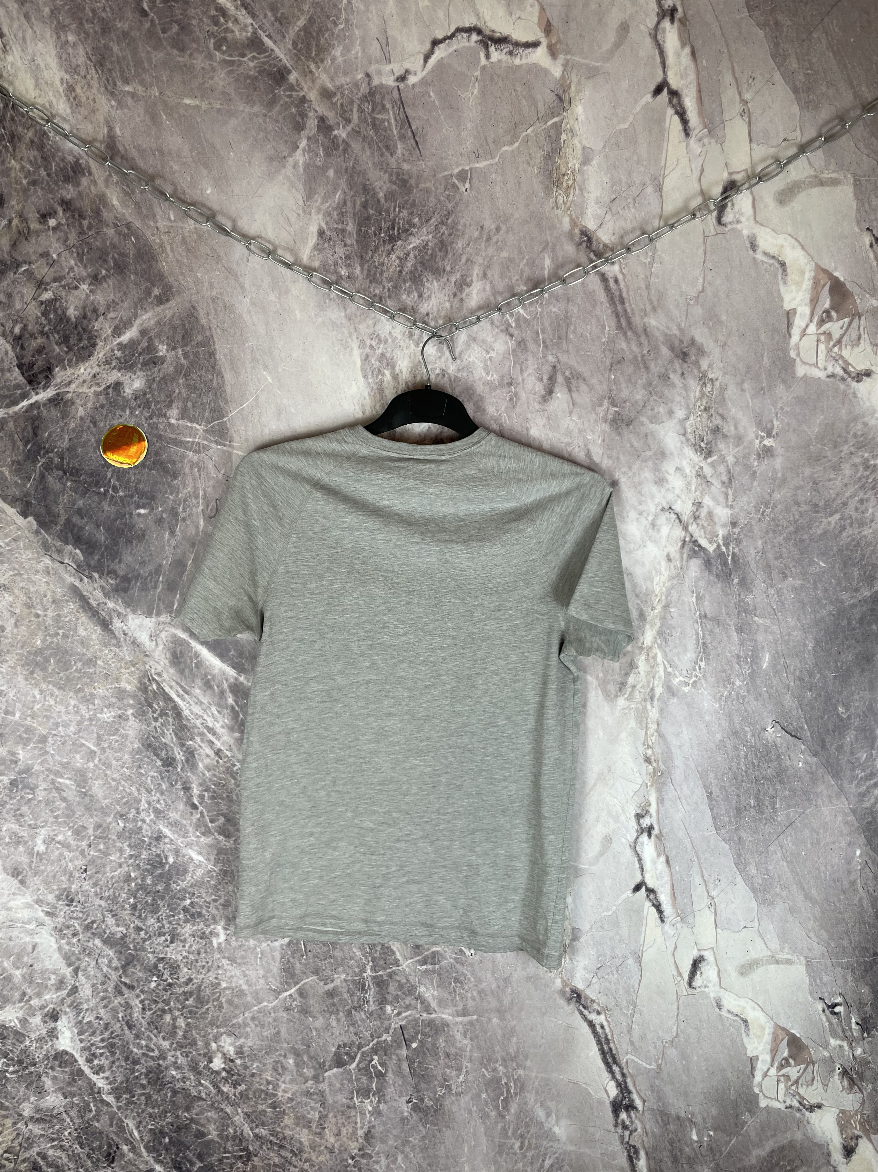 Carhartt Carhartt Vintage Mens Crew Neck T-Shirt Size US S / EU 44-46 / 1 - 8 Thumbnail