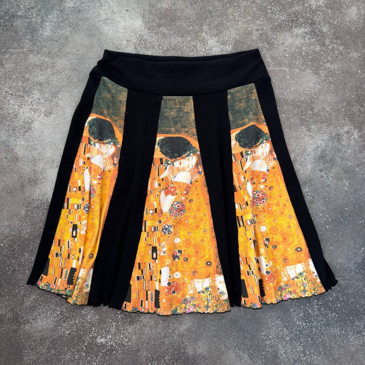 20471120 × Japanese Brand Vintage Art Printed Y2K A-Line Skirt Size 28" / US 6 / IT 42 - 8 Thumbnail