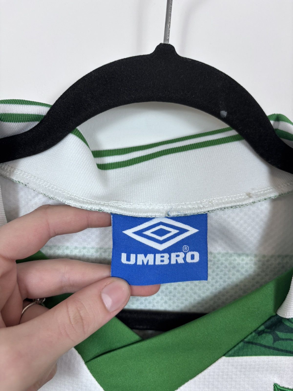 Umbro Umbro Celtic 1995/1997 Home McKinlay #3 Soccer Jersey Shirt Size US S / EU 44-46 / 1 - 12 Thumbnail