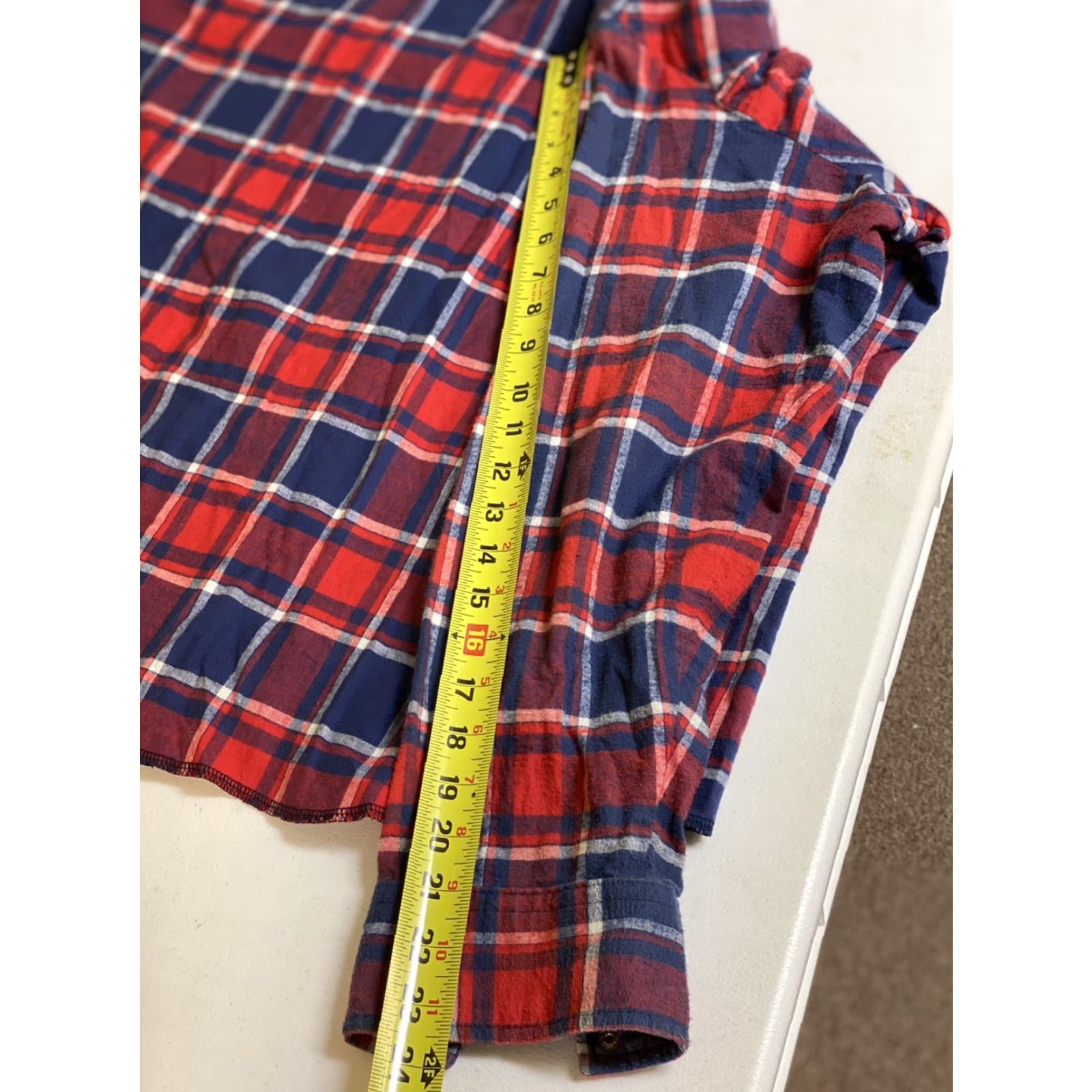 Wrangler VINTAGE Wrangler Shirt XL Long Sleeve Flannel Plaid Blue Snap Western Cowboy Shirt Mens Size US XL / EU 56 / 4 - 5 Thumbnail
