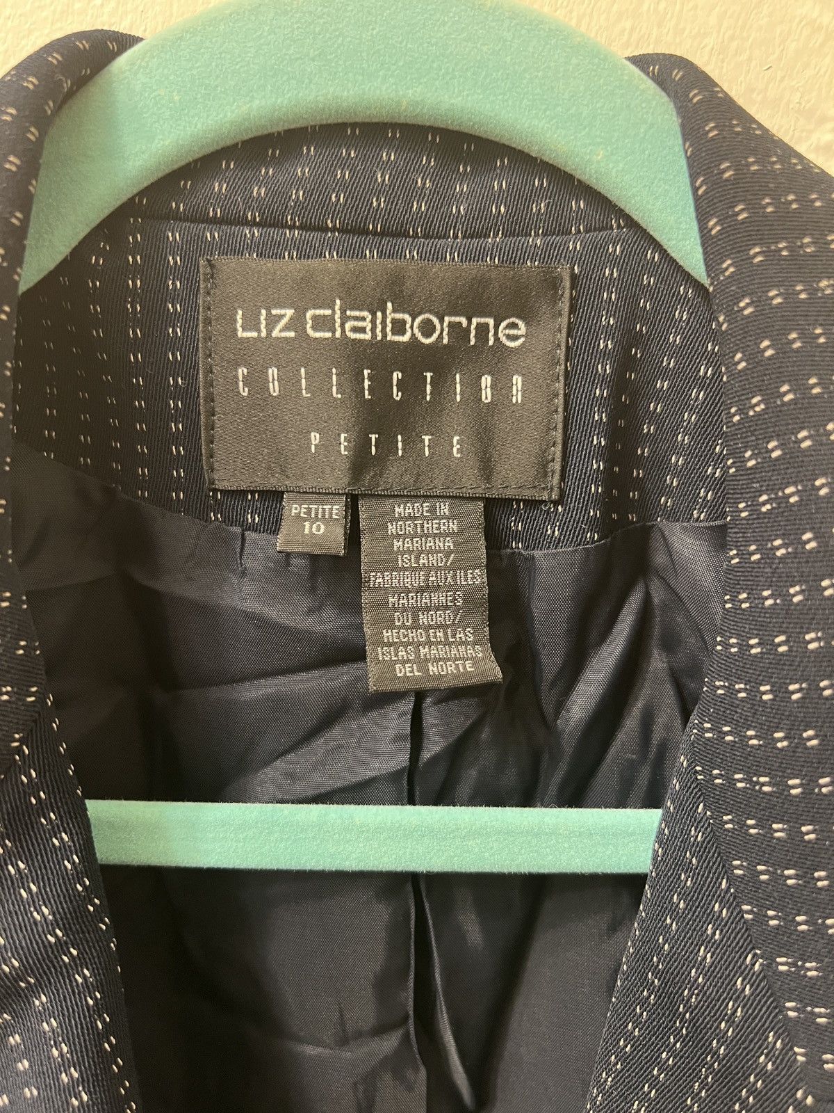 Other × Vintage Liz Claiborne Navy and White Pinstriped Blazer Size L / US 10 / IT 46 - 5 Thumbnail