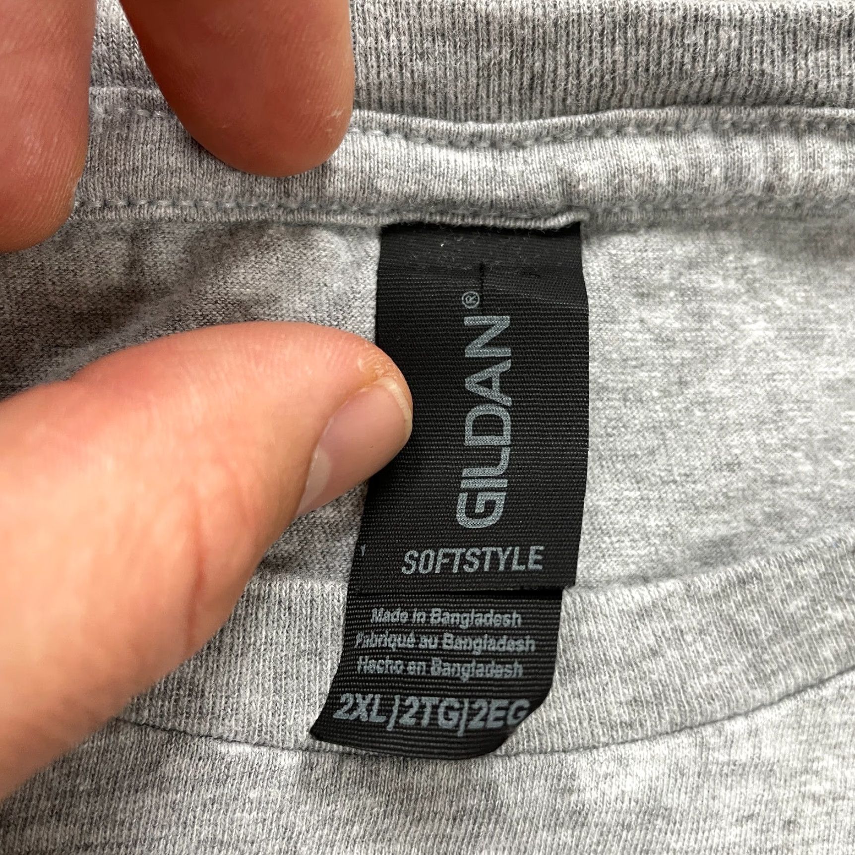 Gildan Gildan Softstyle T-Shirt Unisex 2XL Gray Crew Neck USA Glory Sports Classic 90s? (Wait) Size US XXL / EU 58 / 5 - 6 Thumbnail