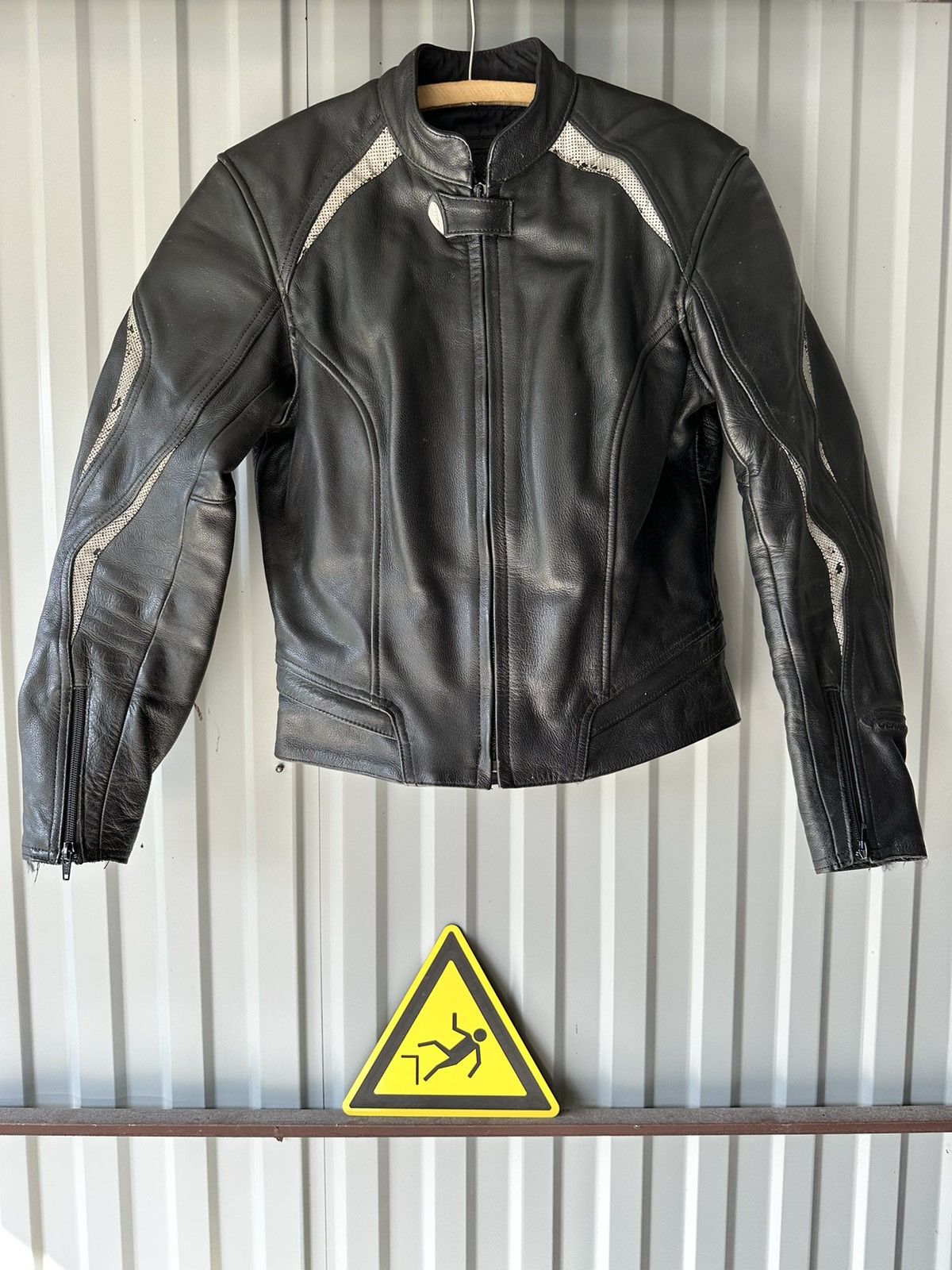 image of Leather Jacket x Racing Vintage Genuine Leather High Quality Racing Jacket Hype, Men's (Size Small)