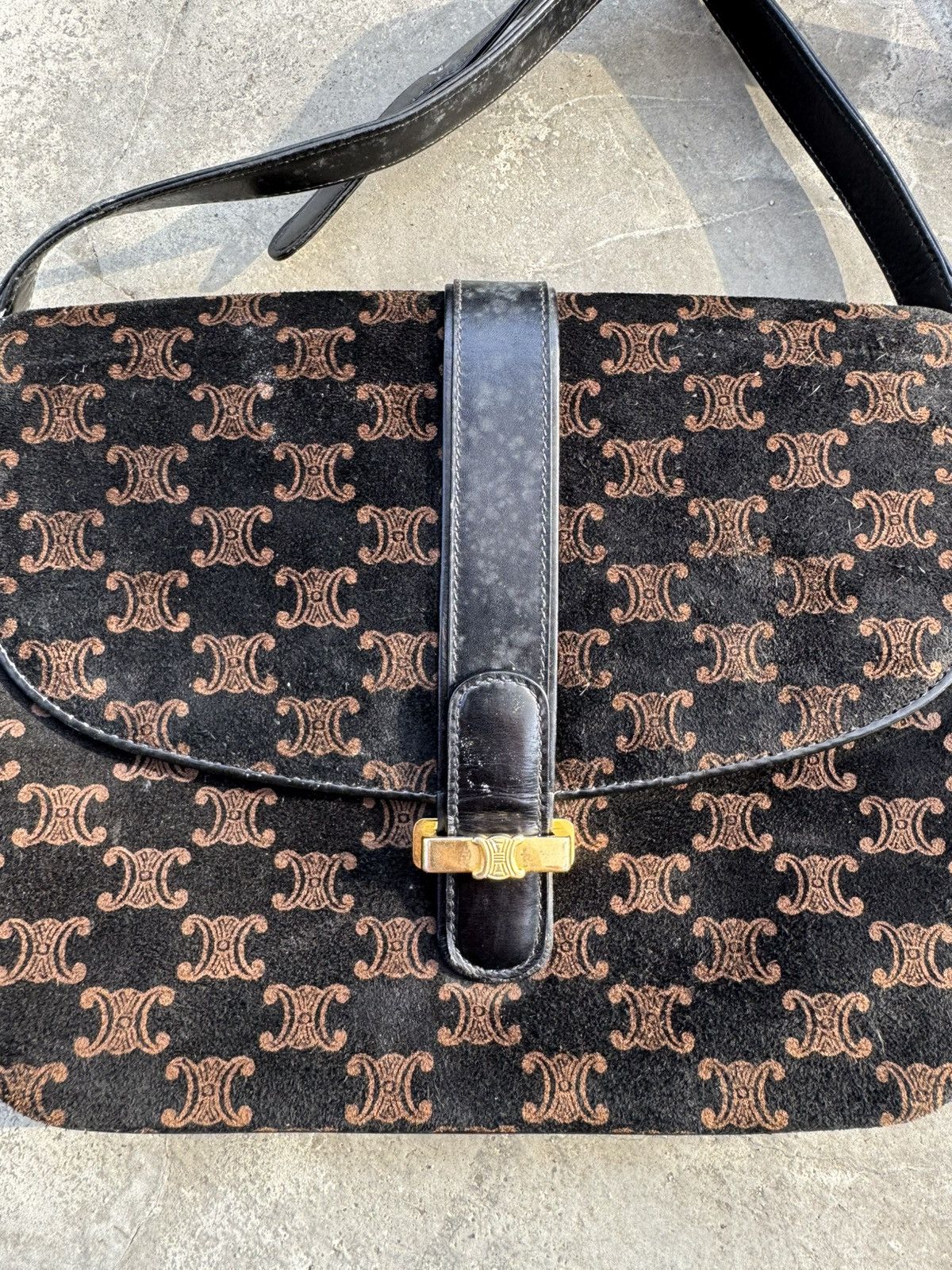 Celine Céline Suede Triomphe Monogram Crossbody Bag Brown Size ONE SIZE - 4 Thumbnail