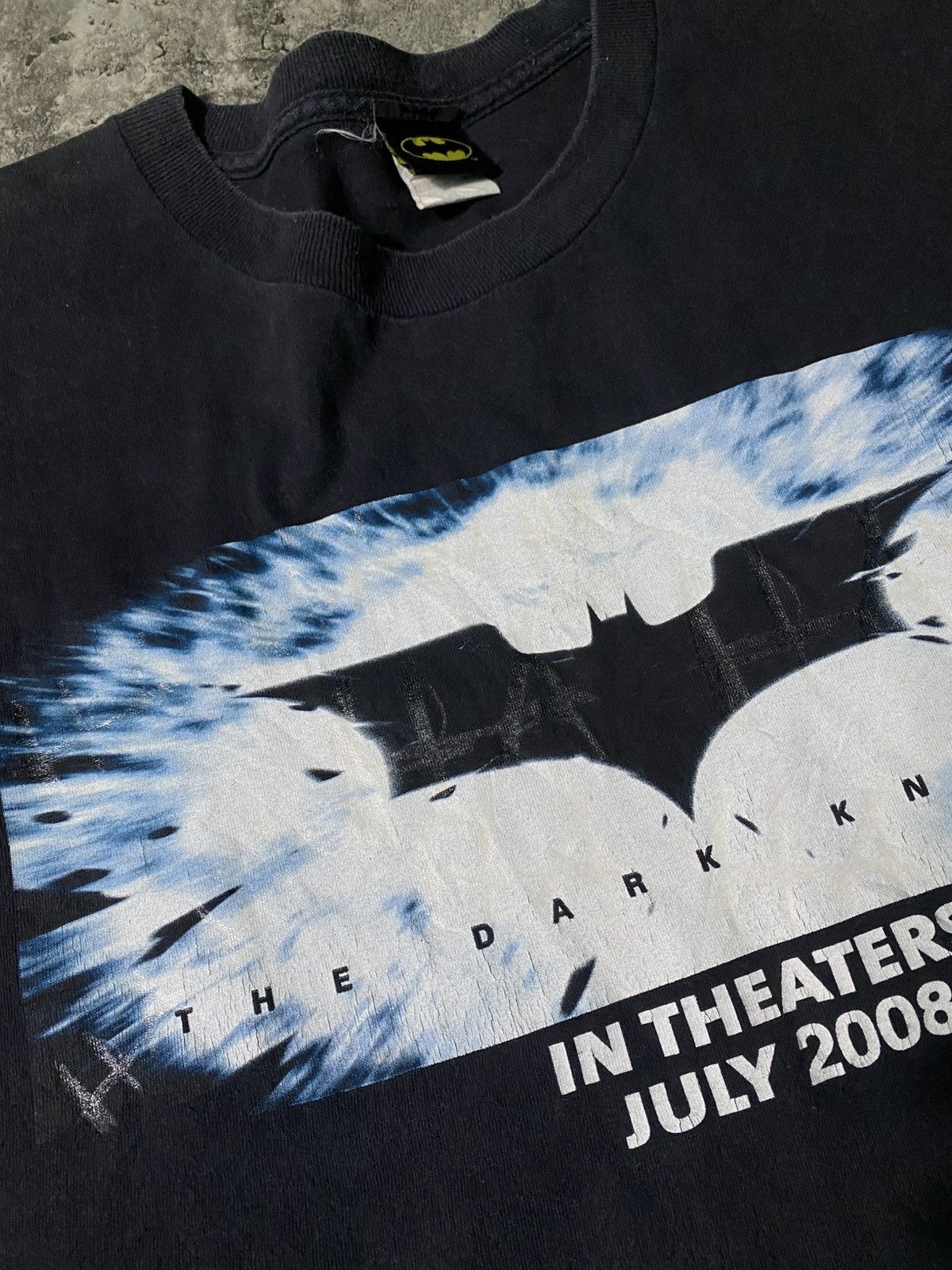 DC Comics Rare Vintage Y2k Batman The Dark Knight Movie Tshirt Size US XL / EU 56 / 4 - 3 Thumbnail