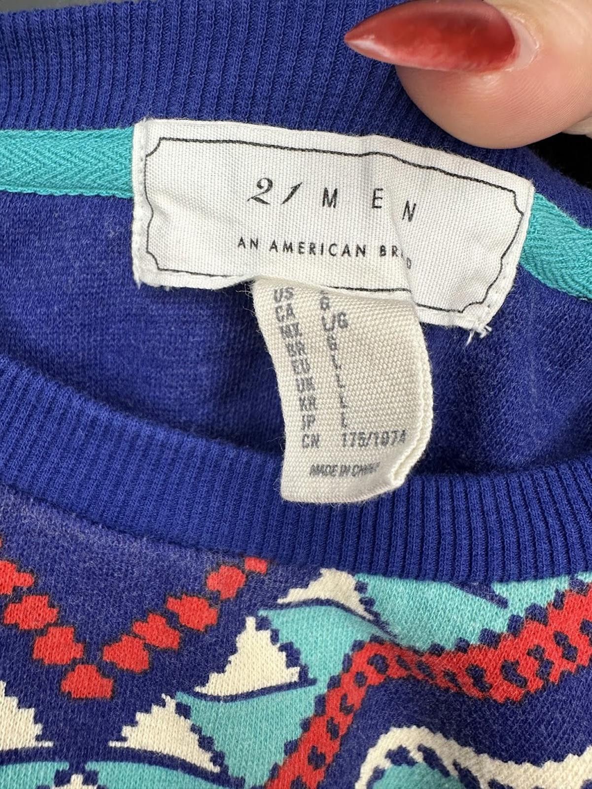 Forever 21 Forever 21 Aztec/Geometric Print Sweater - Sz. L Size US L / EU 52-54 / 3 - 3 Thumbnail