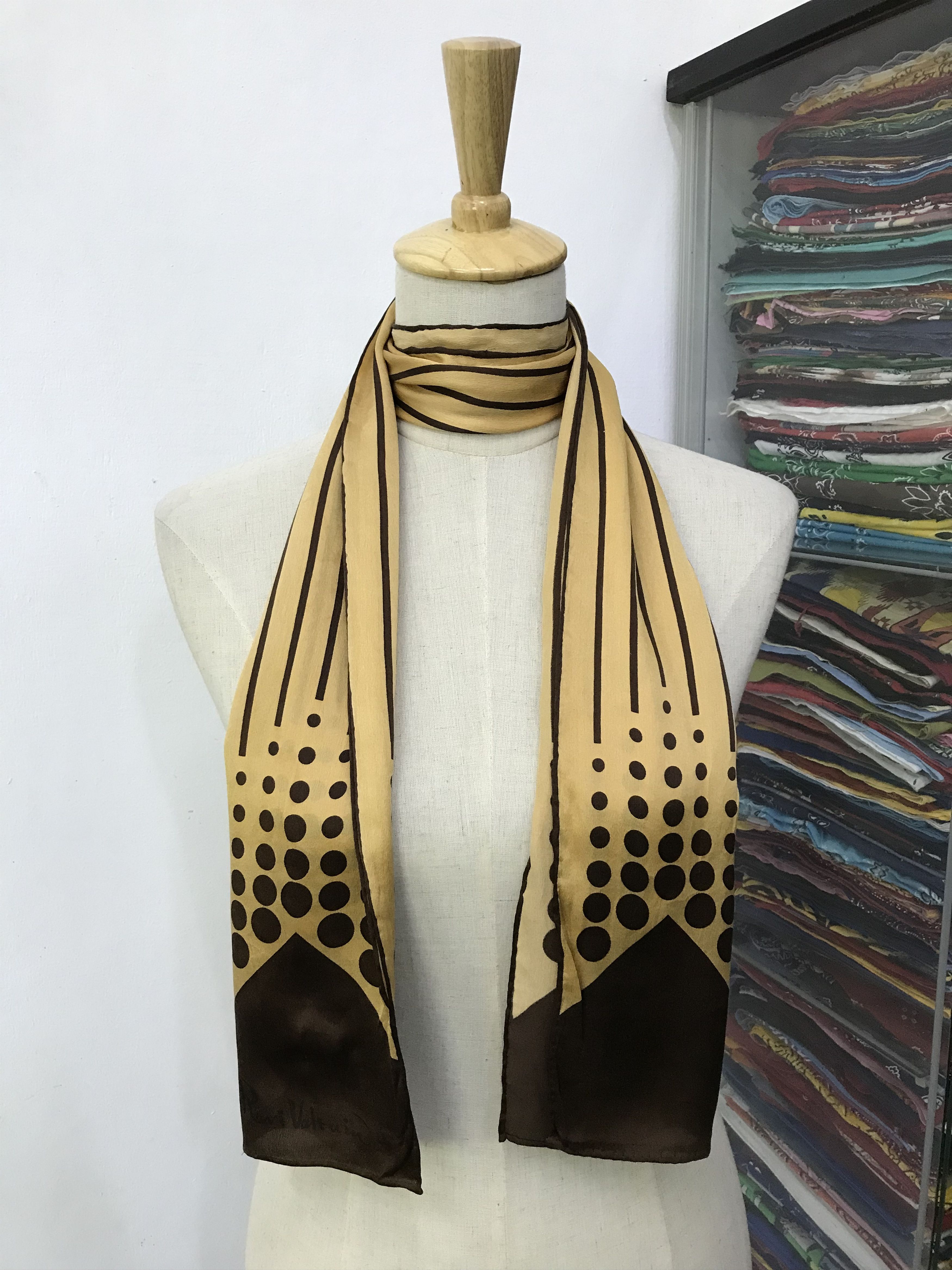 Vintage Vintage Silk Scarf Size ONE SIZE - 1 Thumbnail