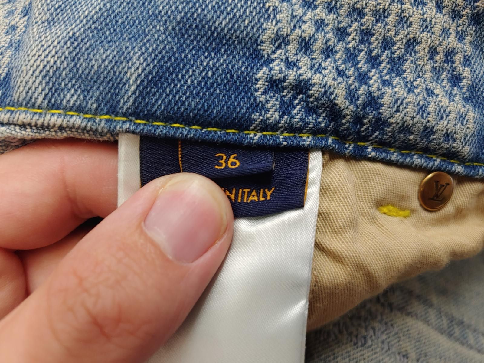 Louis Vuitton Louis Vuitton 3D Damier Denim Skate Pants in Medium Wash Size US 36 / EU 52 - 9 Thumbnail