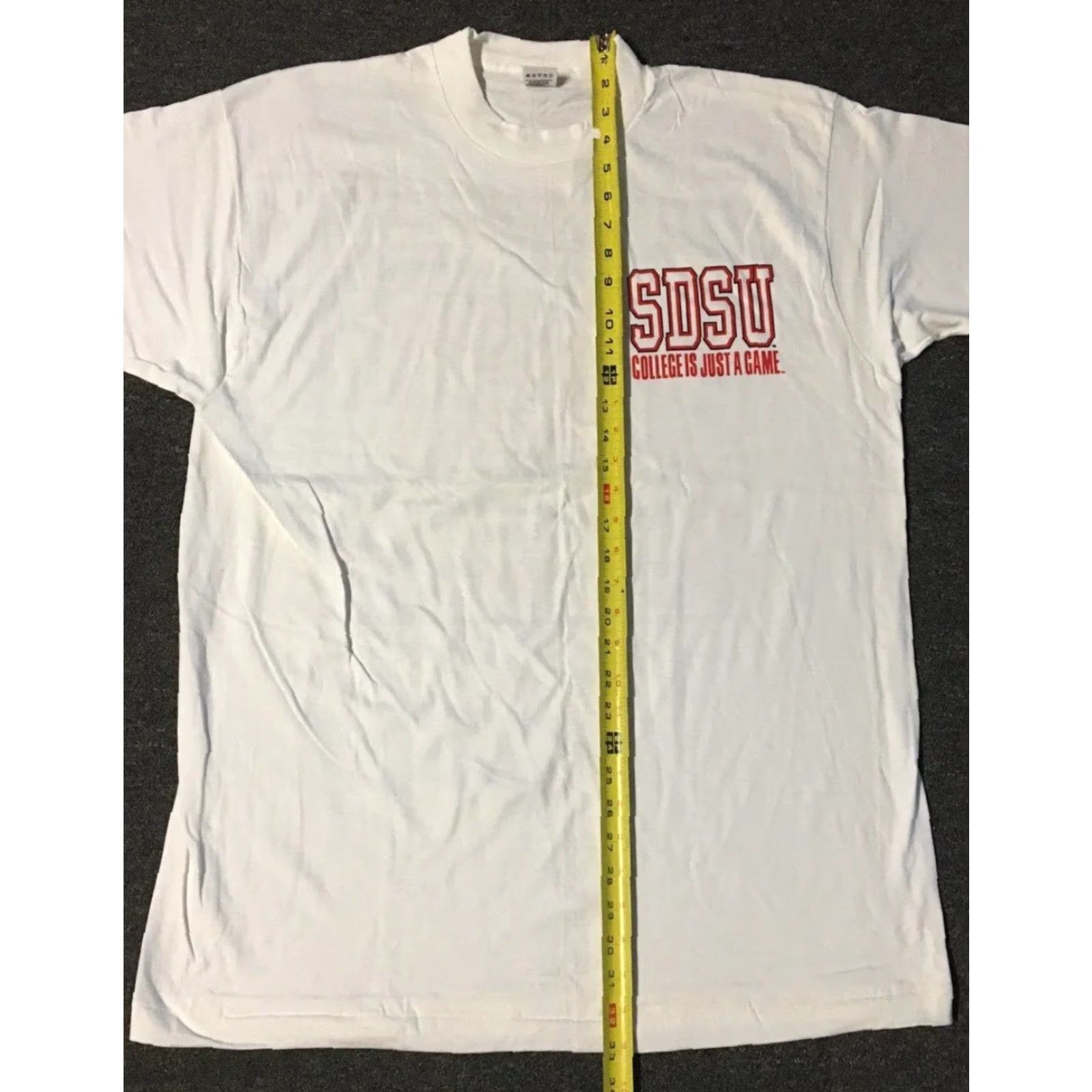 Vintage VINTAGE San Diego State University Shirt XL White Monopoly Bored Of Education 90s 80s Parody College University SDSU Mens Graphic Tee Size US XL / EU 56 / 4 - 8 Thumbnail