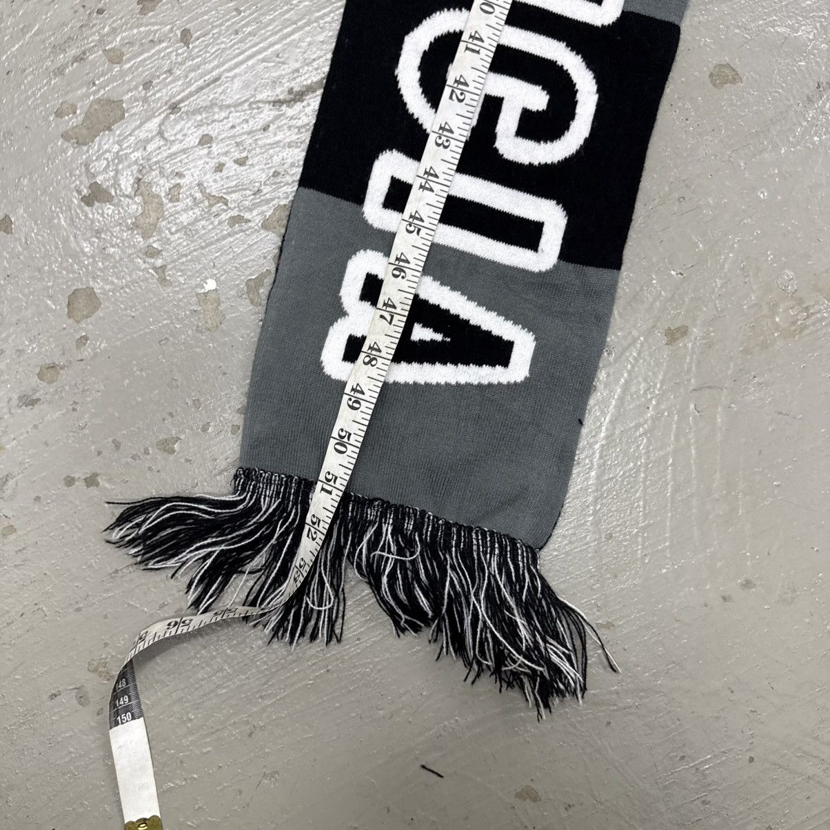 Vintage Vintage Amunt Valencia CF Fanwear Football Soccer Scarf Size ONE SIZE - 8 Thumbnail