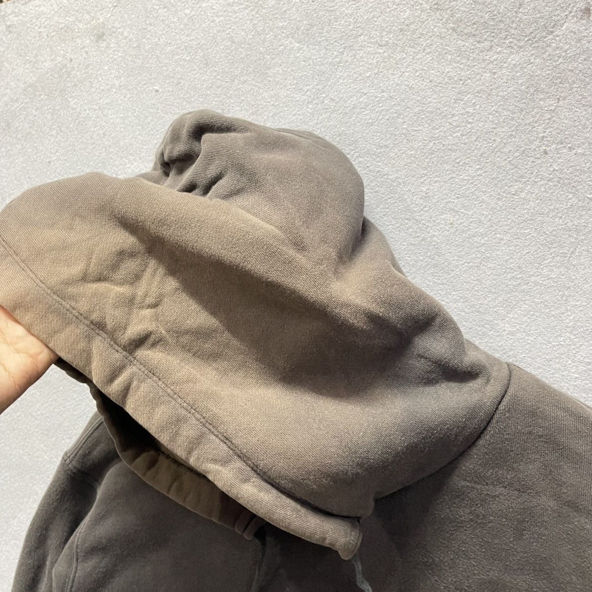 Stussy Stüssy × Champion “My Posse’s On La Brea” Hoodie (2000s) Size US L / EU 52-54 / 3 - 8 Thumbnail