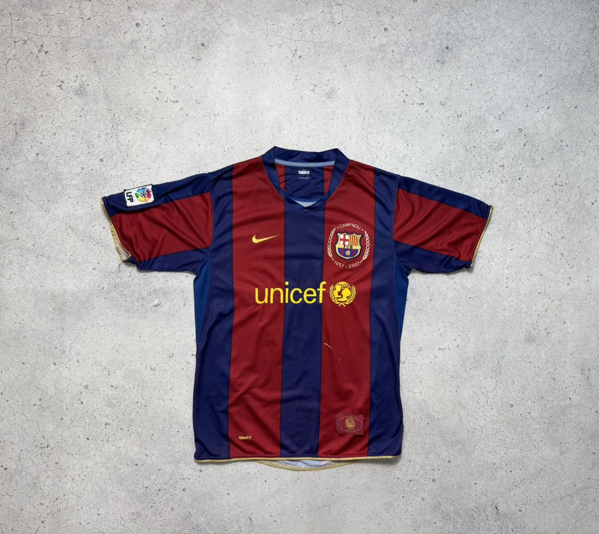 Nike Nike FC Barcelona 2007/2008 Vintage Soccer Jersey Size US M / EU 48-50 / 2 - 1 Thumbnail