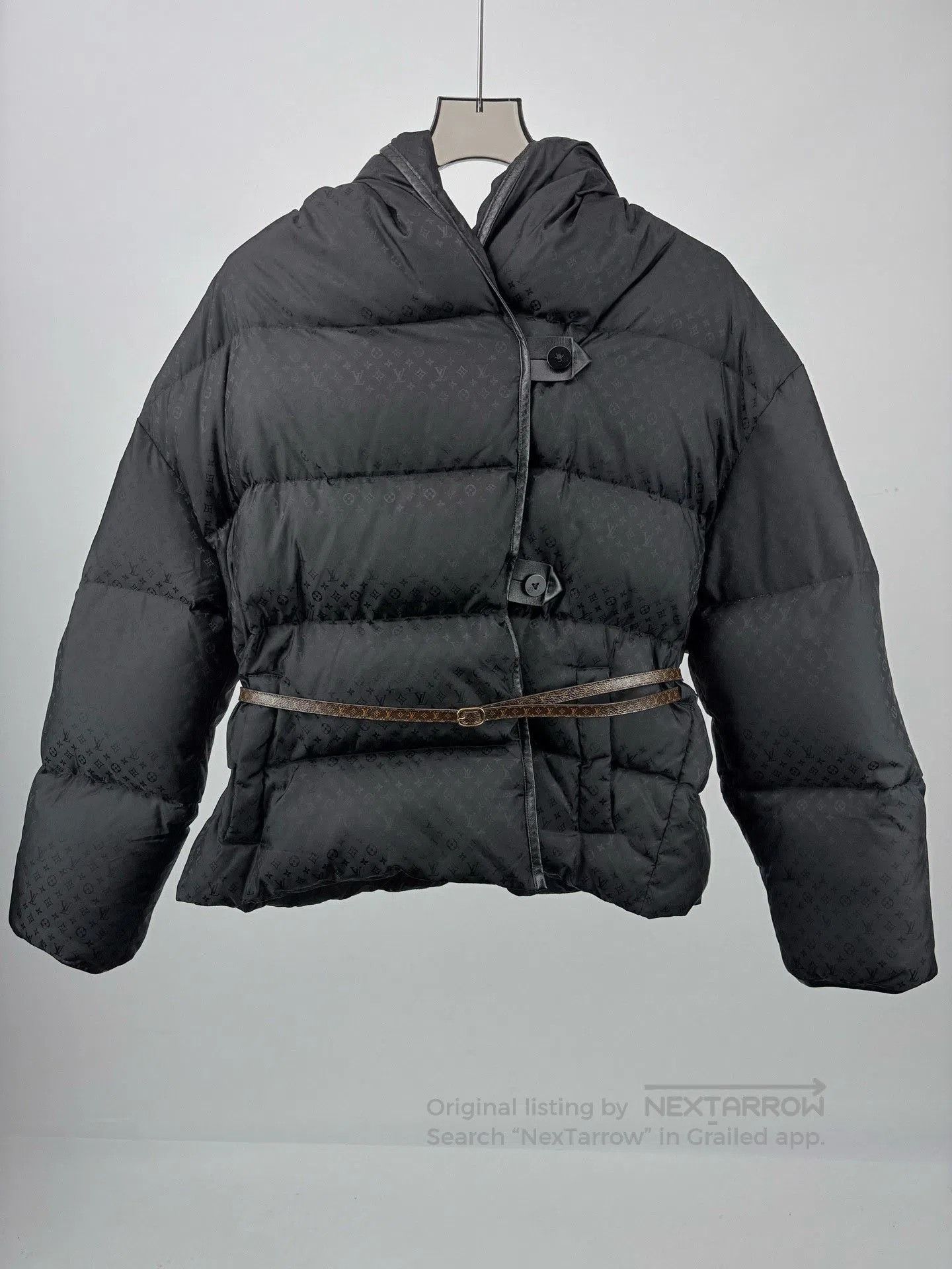 Louis Vuitton Louis Vuitton Monogram Full Logo Down Jacket. Size S / US 4 / IT 40 - 1 Thumbnail