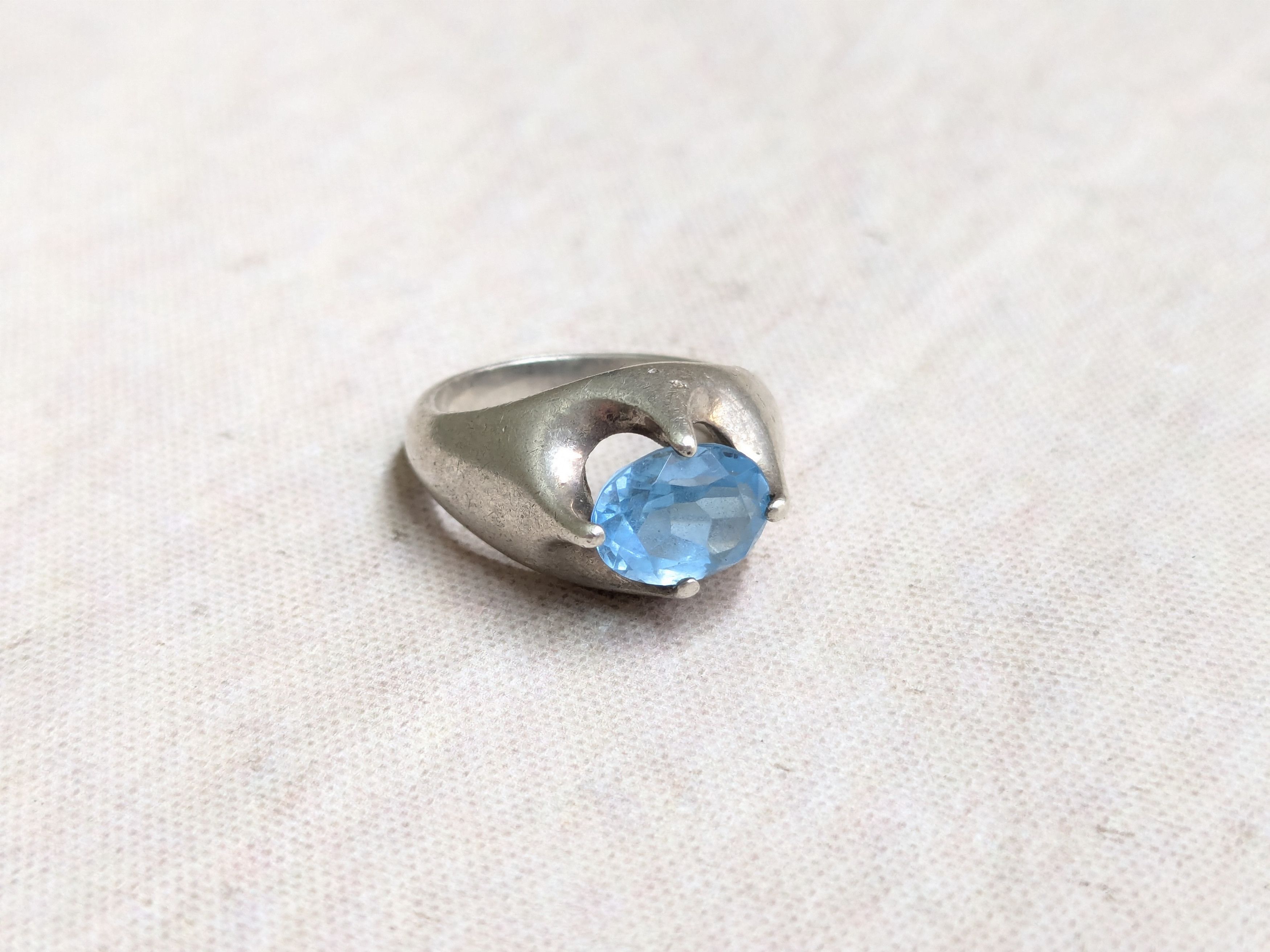 Jewelry Vintage Sterling Silver Ring Blue Topaz Oval Pinky 5 Size ONE SIZE - 3 Thumbnail