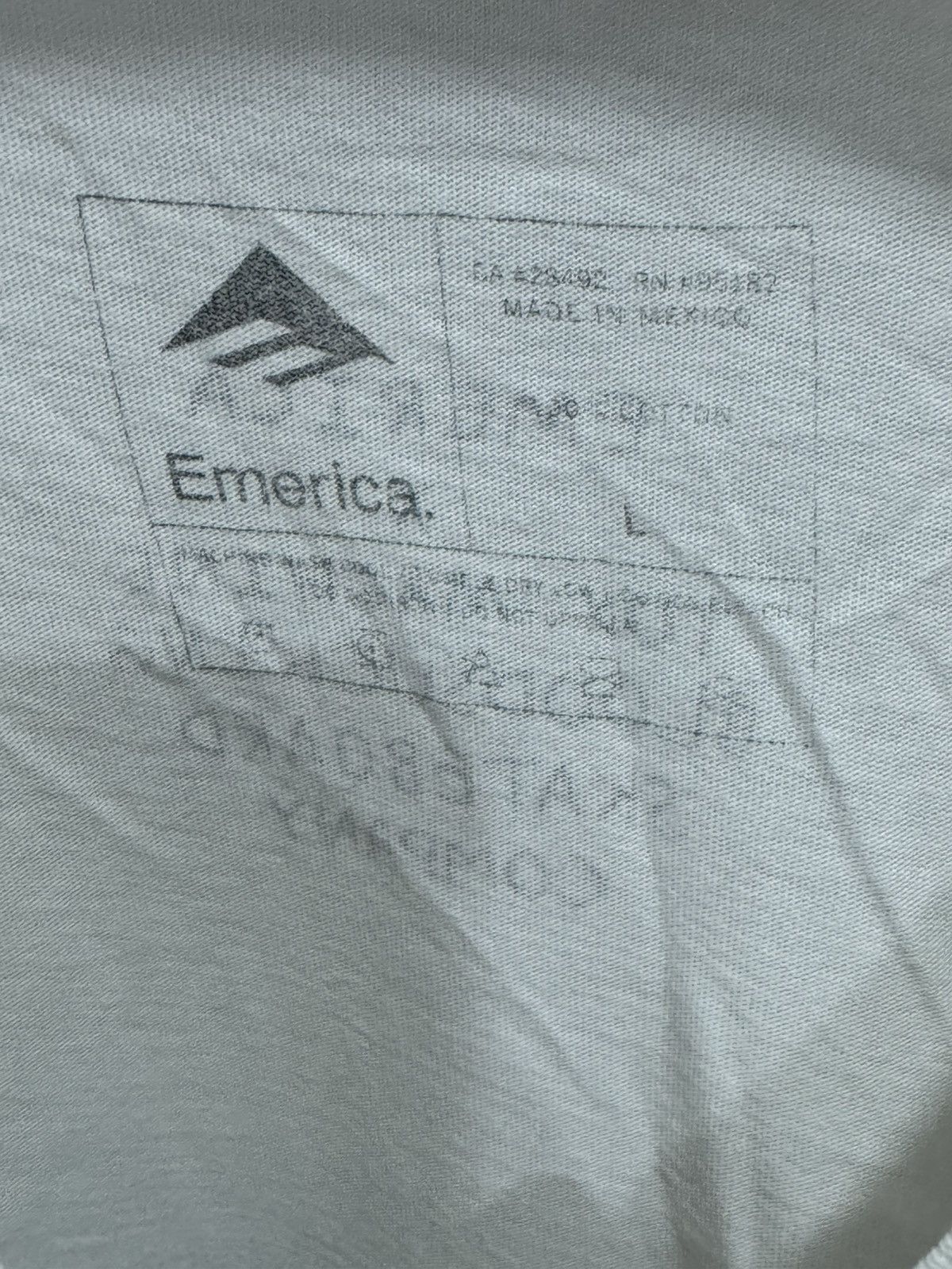 Emerica EMERICA x TOY MACHINE - bloodsucking skteboard company Size US L / EU 52-54 / 3 - 5 Thumbnail