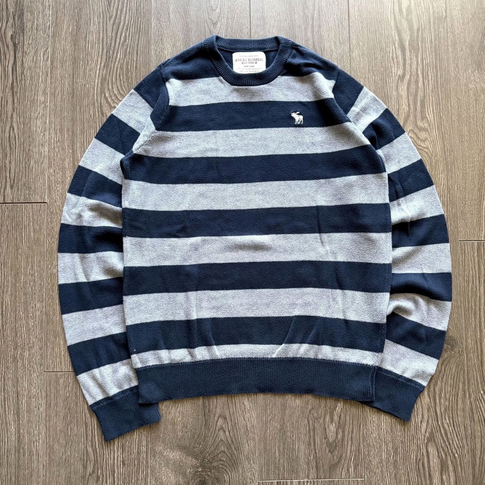 Abercrombie & Fitch Abercrombie & Fitch Sweater Mens Medium Blue Knit Crewneck Pullover Striped Y2K Vintage? Size US M / EU 48-50 / 2 - 3 Thumbnail