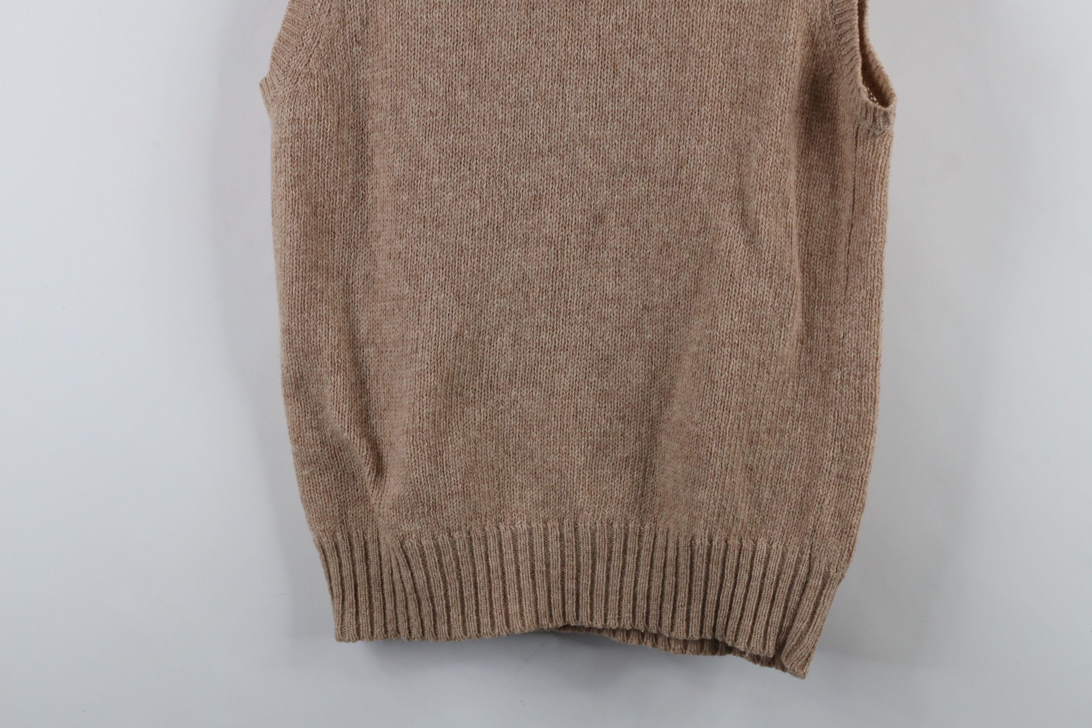 Vintage Vintage 70s Streetwear Wool Knit V-Neck Sweater Vest Size US L / EU 52-54 / 3 - 9 Thumbnail