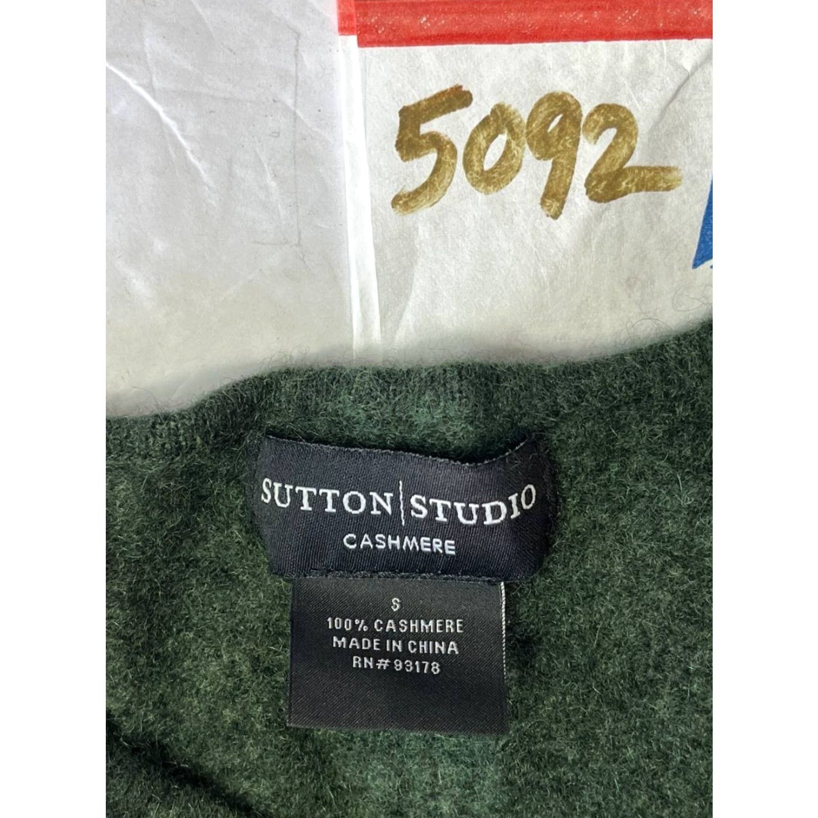 Vintage Sutton Studio Women’s Sweater V-Neck Cashmere XS-S Dark Olive Green Pullover Size XS / US 0-2 / IT 36-38 - 8 Thumbnail