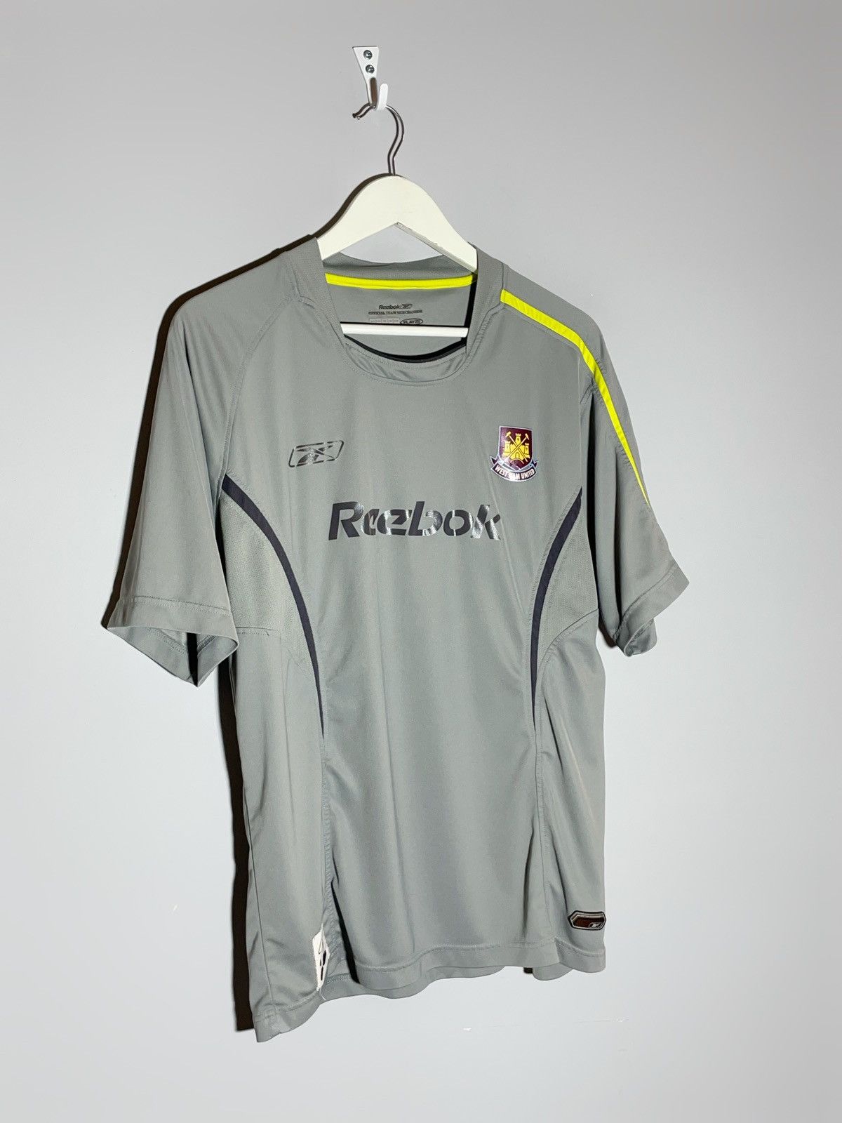 Reebok × Vintage West Hem United Reebok Vintage Training Football Shirt Size US L / EU 52-54 / 3 - 2 Thumbnail
